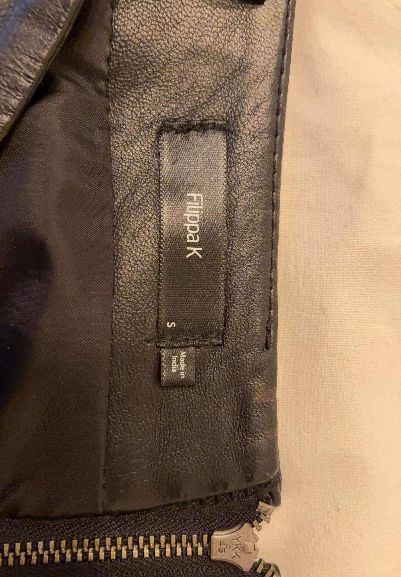 Filippa K Filippa K Skirt Size 27" / US 4 / IT 40 - 3 Thumbnail