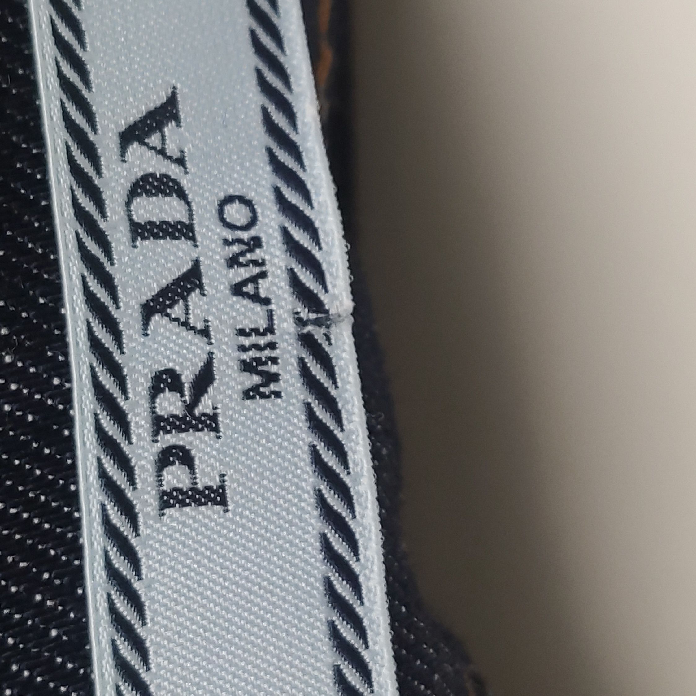 Prada Prada Logo Cotton Long Pants Size 24 0089 Size 24" / US 00 / IT 34 - 9 Thumbnail
