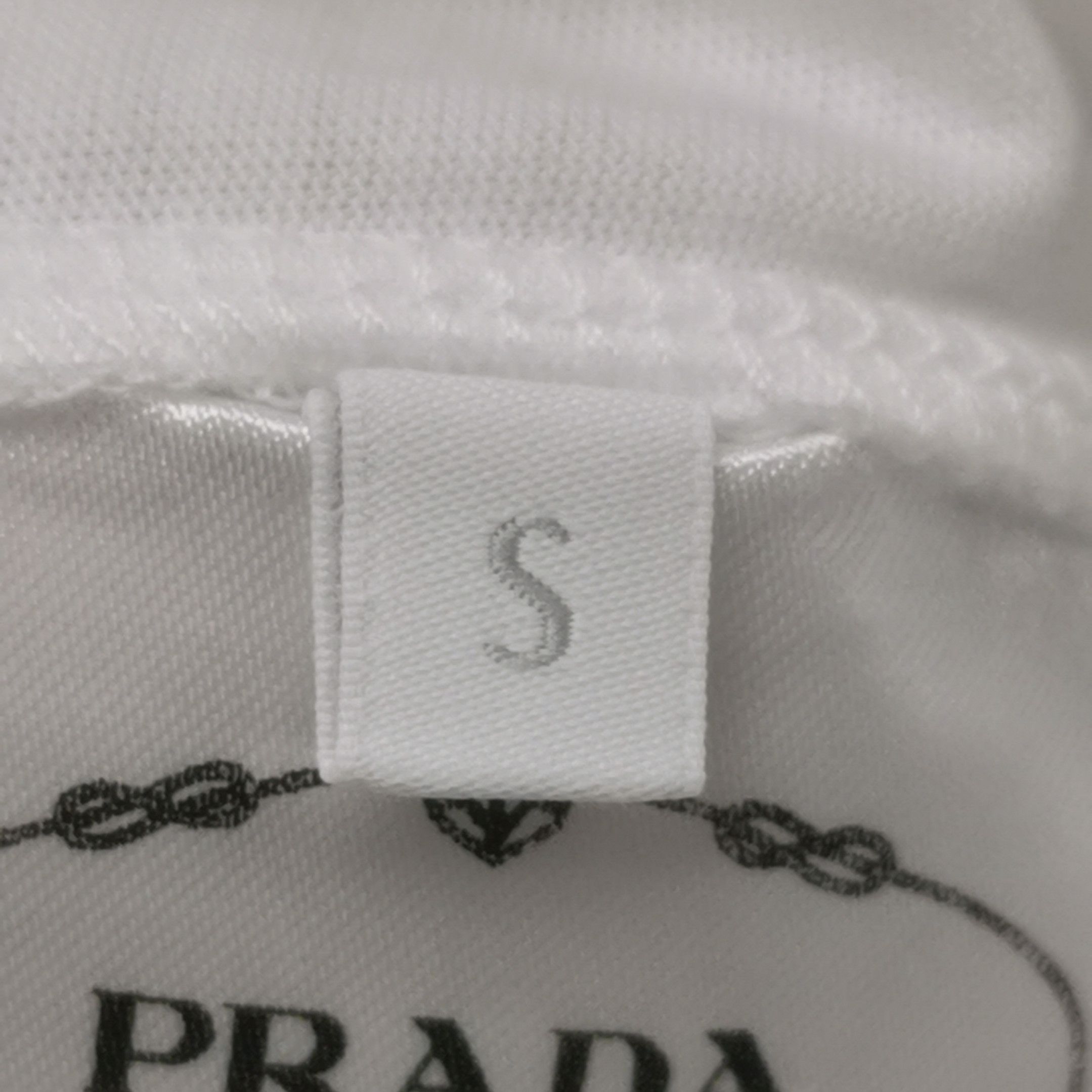 Prada Prada Classic White Cotton Crew Neck T-Shirt 0089 Size S / US 4 / IT 40 - 5 Thumbnail