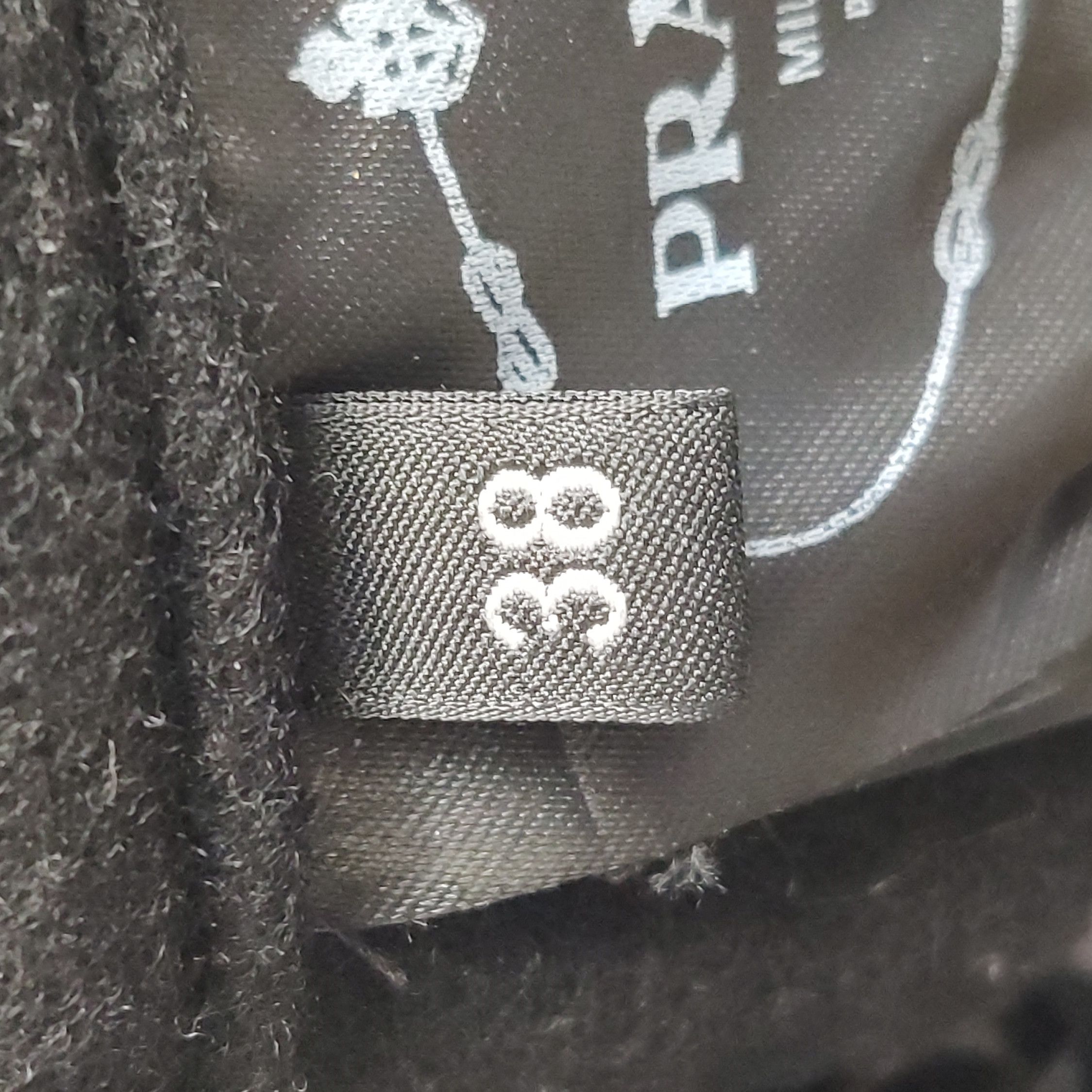 Prada Prada Wool Blend Triangle Logo Trousers in Black 0089 Size 38" / US 16 / IT 52 - 7 Thumbnail