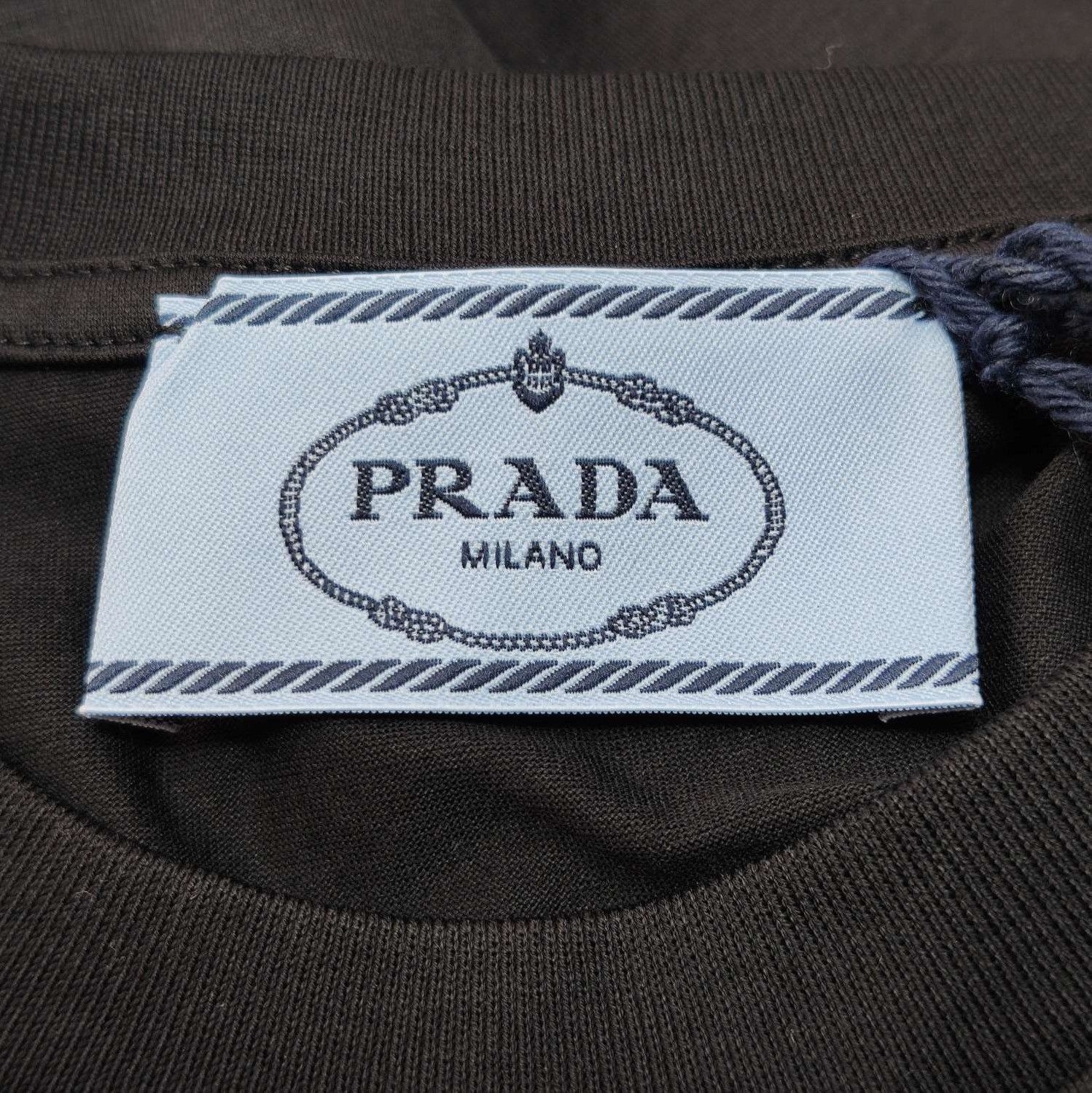 Prada Prada Classic Black Cotton Round Neck T-Shirt 0089 Size XS / US 0-2 / IT 36-38 - 4 Thumbnail