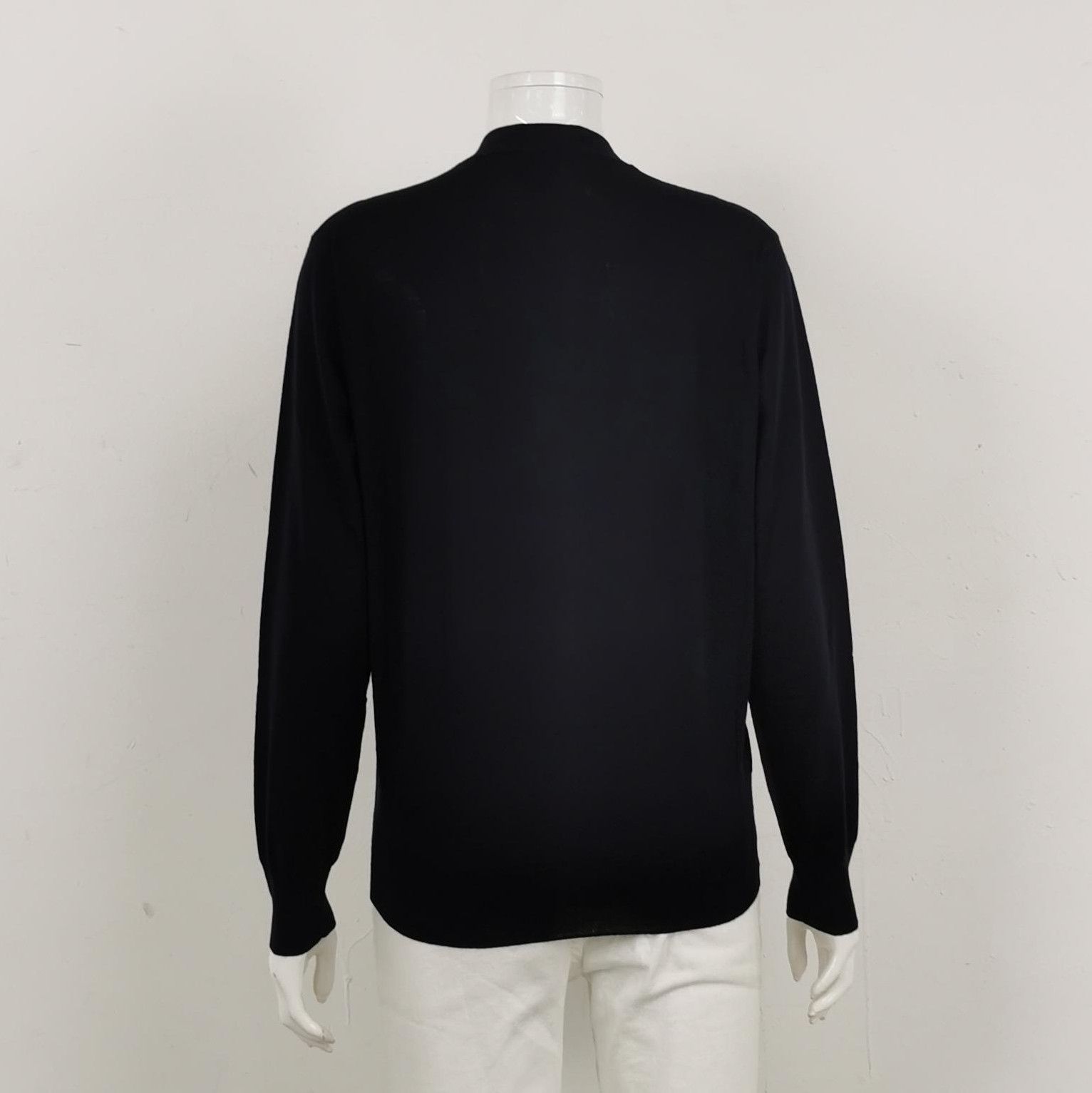 Prada Prada Black Wool V-Neck Button-Up Sweater 0089 Size XS / US 0-2 / IT 36-38 - 2 Thumbnail