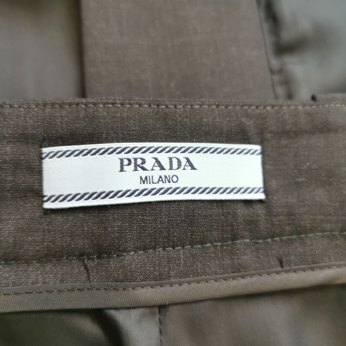 Prada Prada Black Wool Zip Midi Skirt 0089 Size 36" / US 14 / IT 50 - 5 Thumbnail