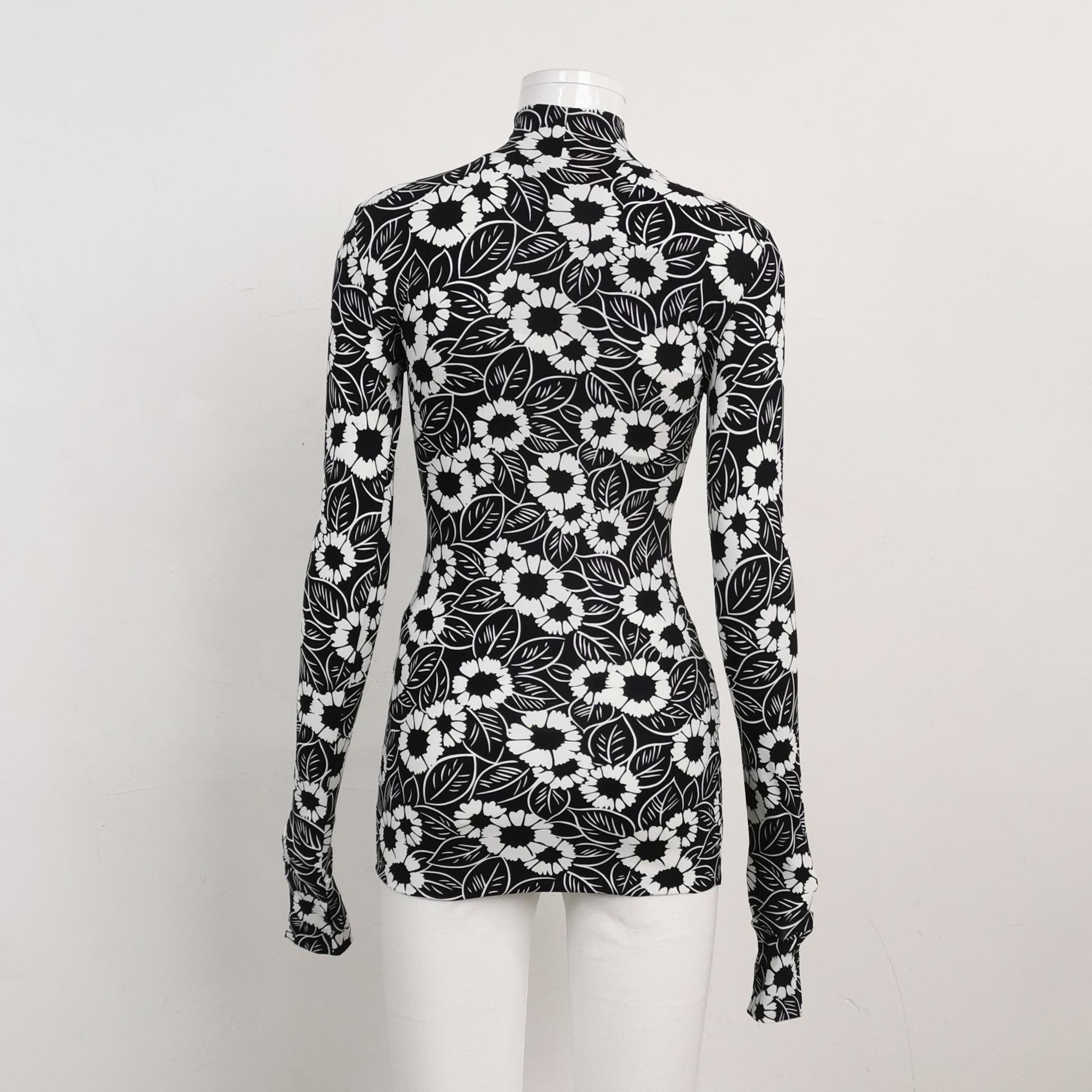 Prada Prada Floral Pattern High Neck Top Size 38 0089 Size S / US 4 / IT 40 - 2 Thumbnail