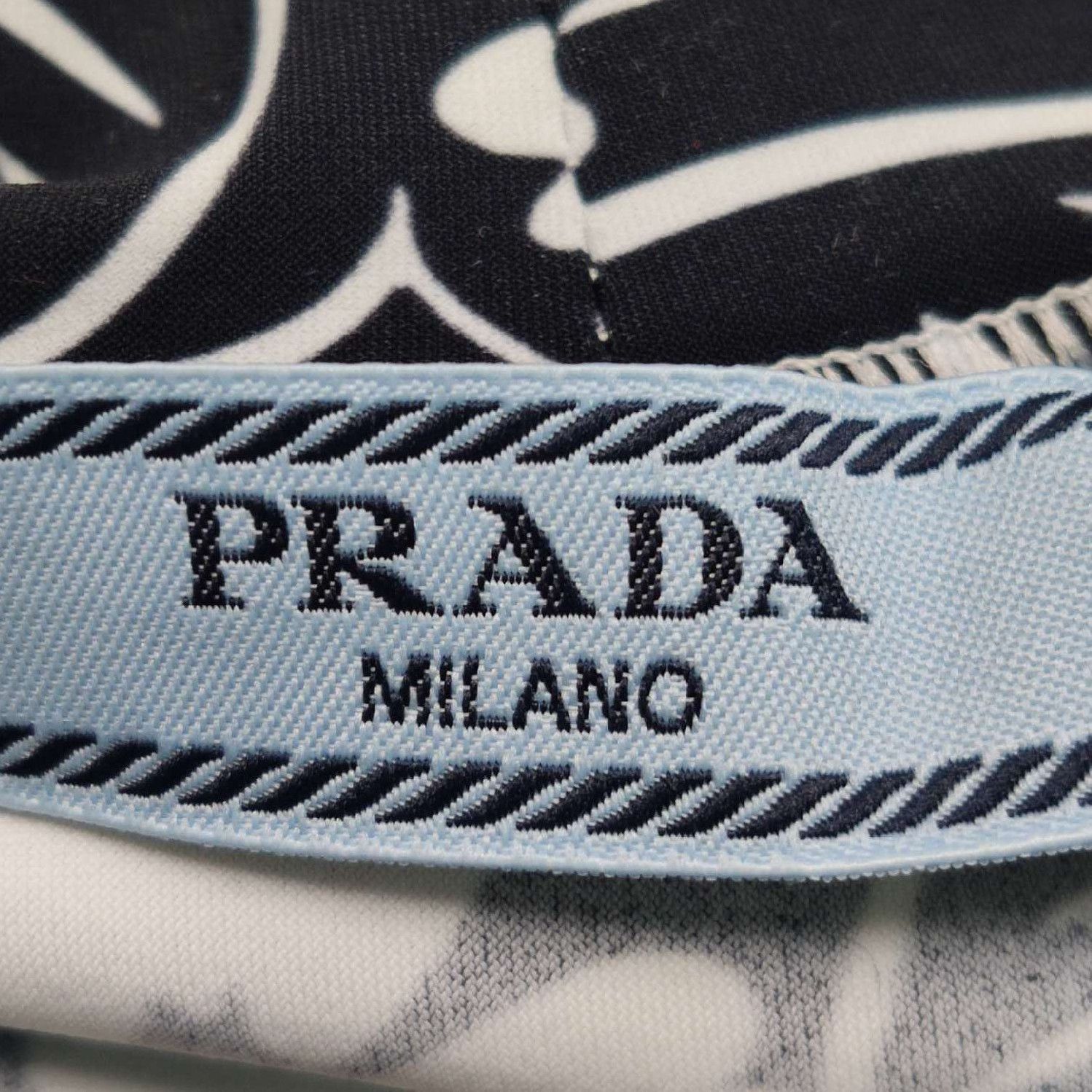 Prada Prada Floral Pattern High Neck Top Size 38 0089 Size S / US 4 / IT 40 - 6 Thumbnail