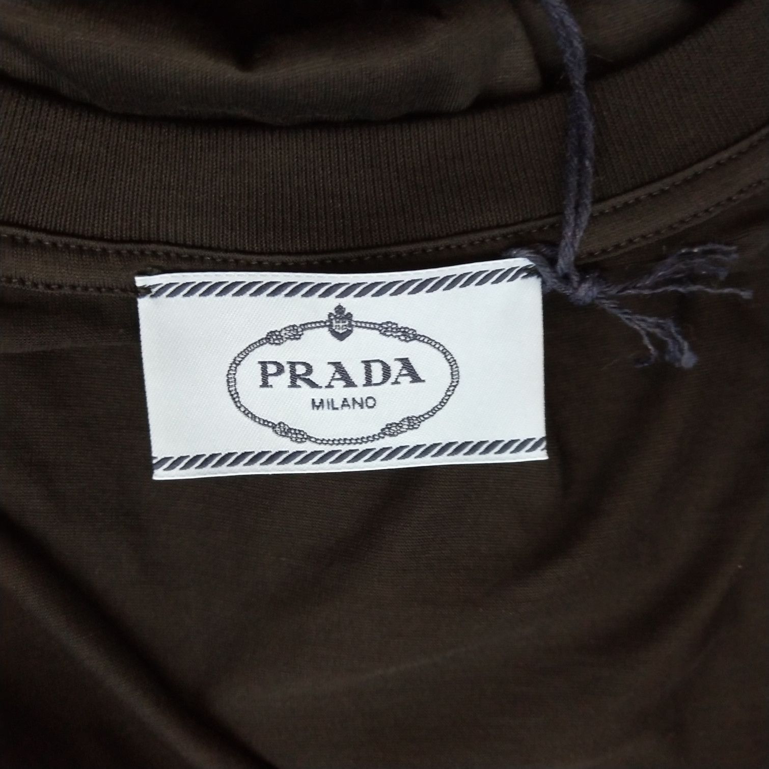 Prada Prada Classic Cotton Crew Neck T-Shirt 0089 Size S / US 4 / IT 40 - 5 Thumbnail