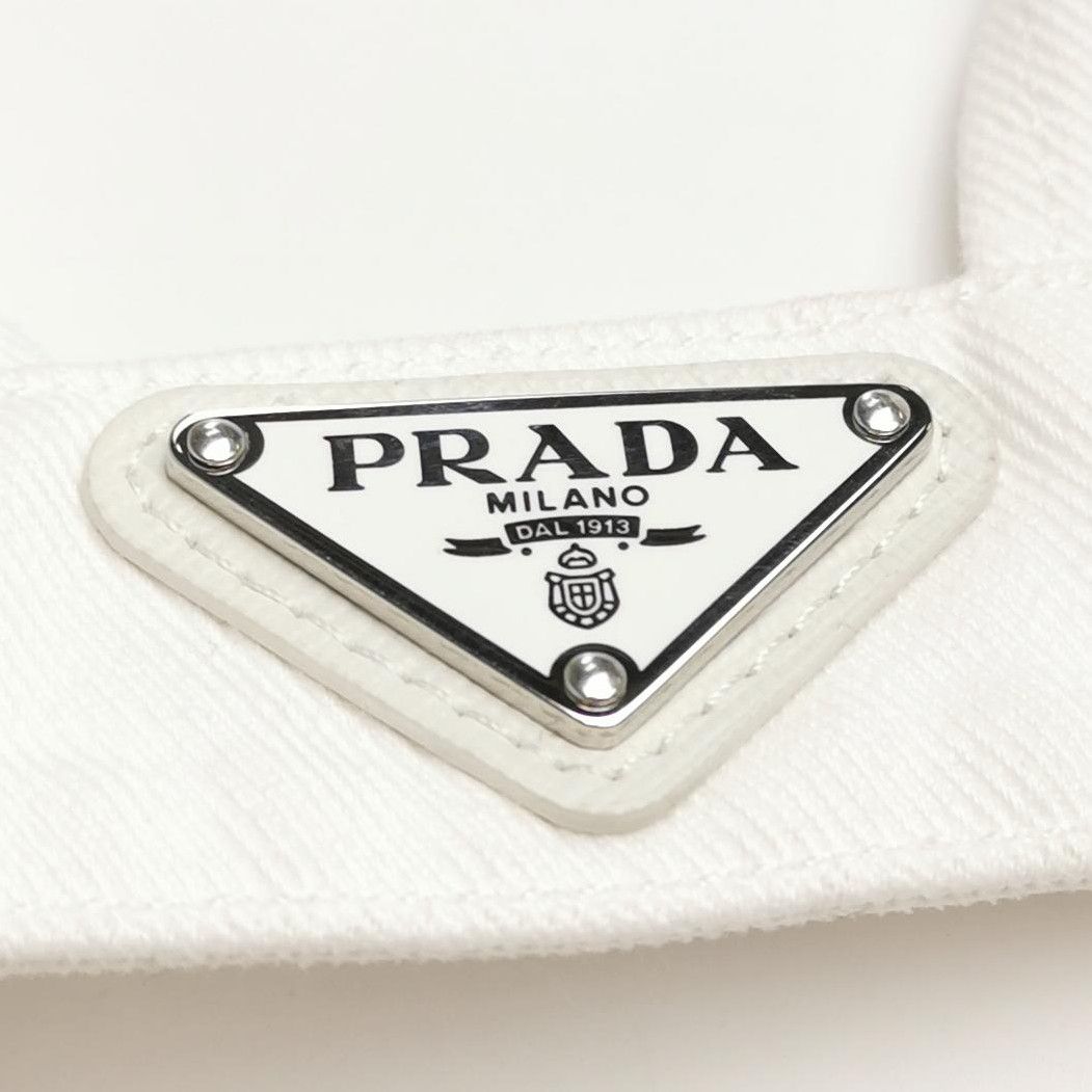 Prada Prada Cotton Triangle Logo Top in White 0089 Size S / US 4 / IT 40 - 3 Thumbnail