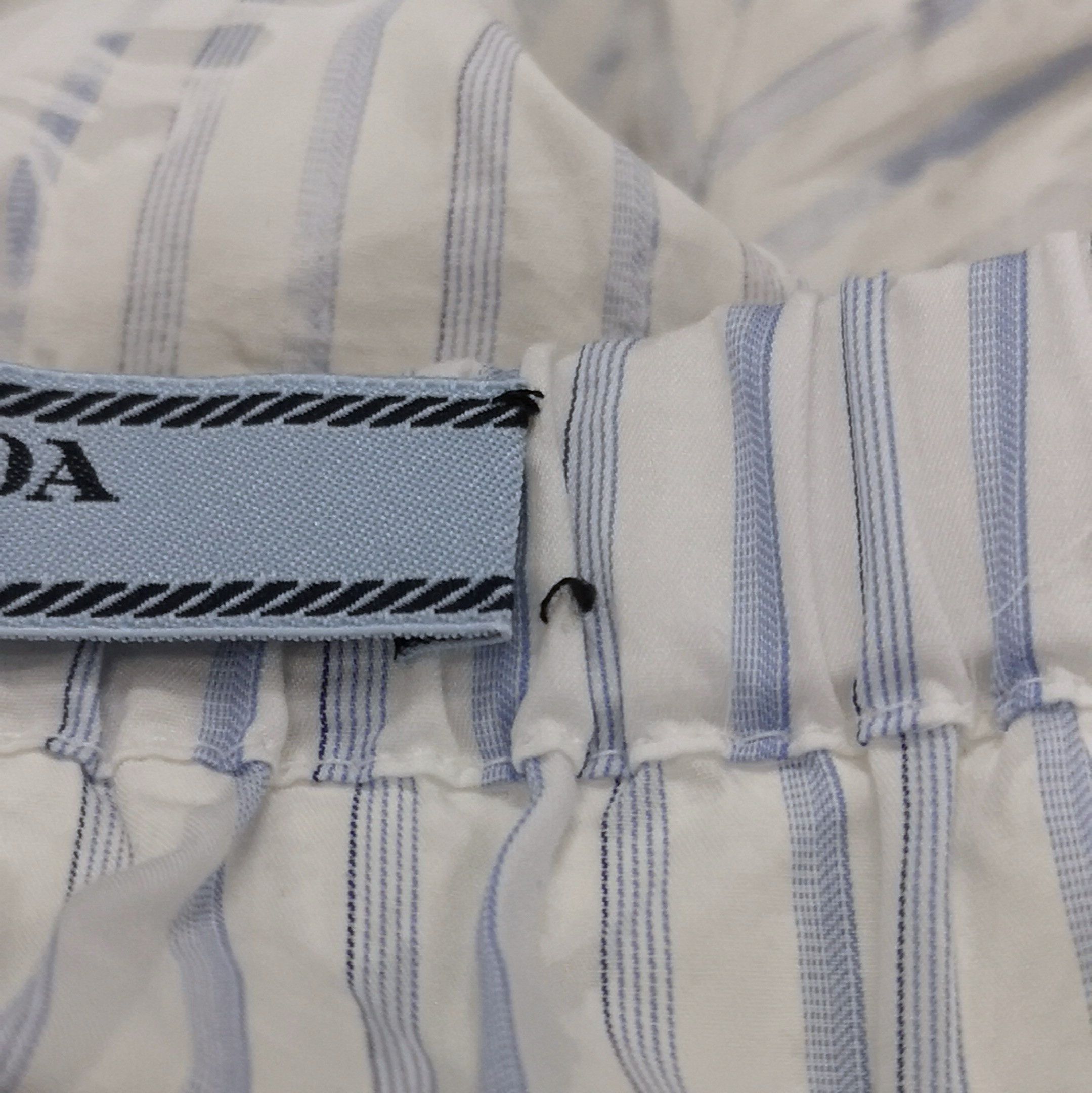 Prada Prada Logo Striped Cotton Shorts in Size 40 0089 Size 40" / US 18 - 11 Thumbnail