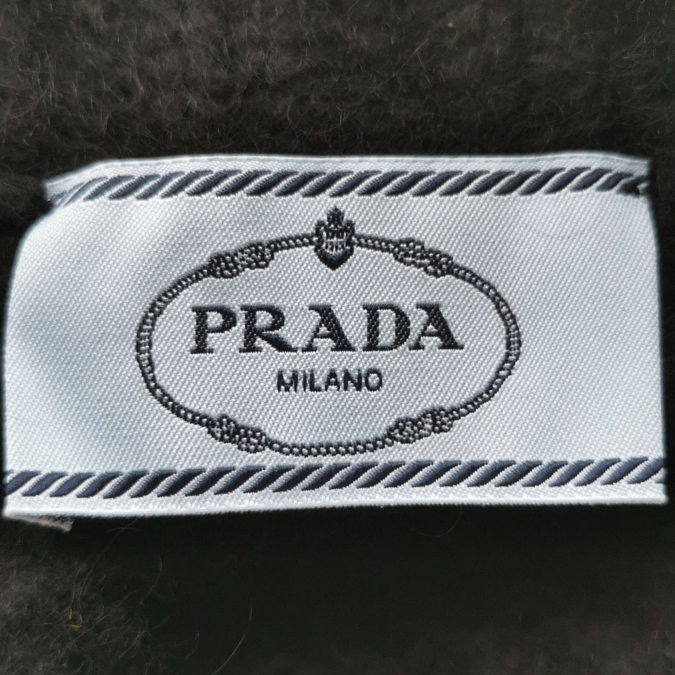 Prada Prada Black Cashmere Sweater Size 40 0089 Size M / US 6-8 / IT 42-44 - 4 Thumbnail