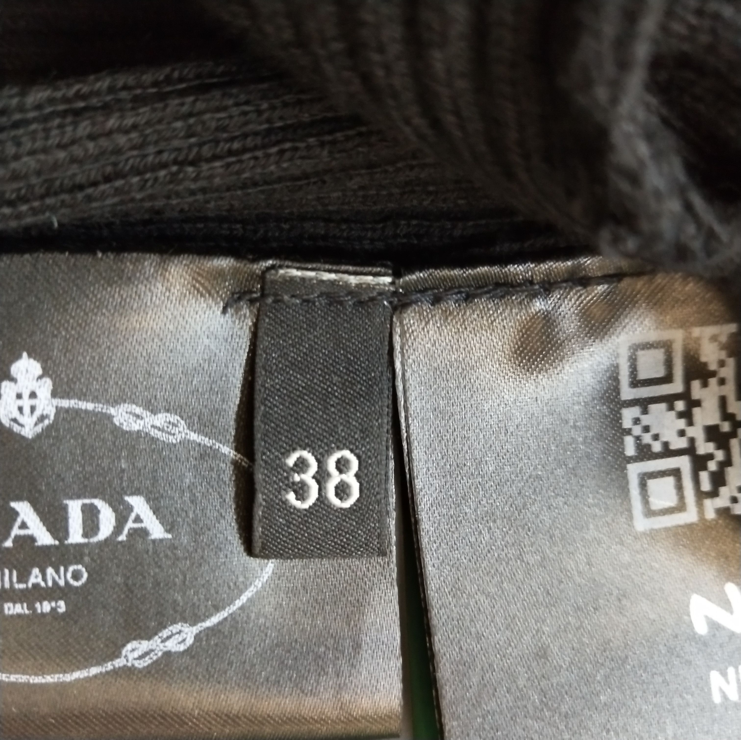 Prada Prada Black High-Neck Ribbed Knit Sweater 0089 Size S / US 4 / IT 40 - 6 Thumbnail