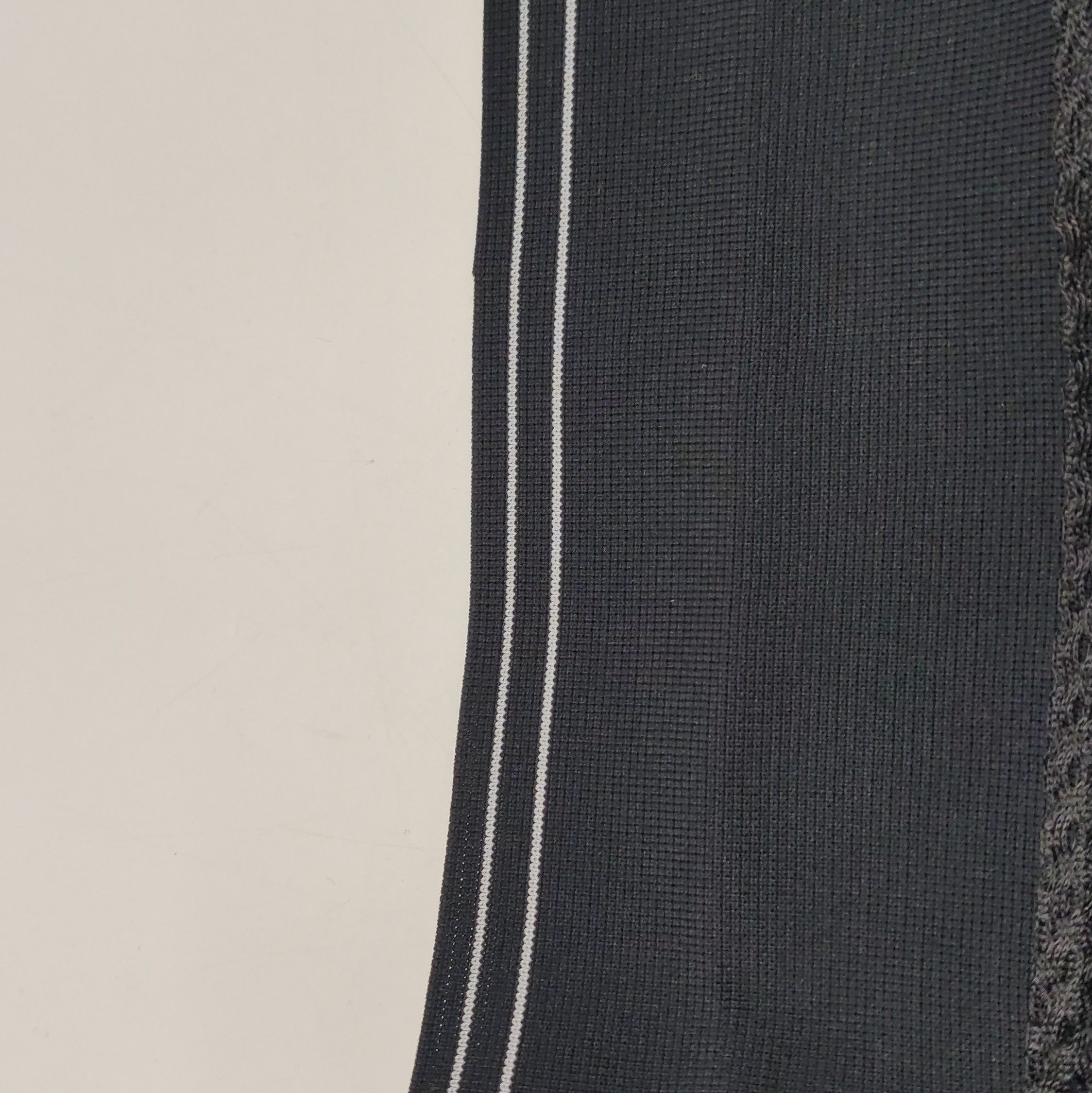 Prada Prada Sleeveless Polo Mesh Top Size S 0089 Size S / US 4 / IT 40 - 9 Thumbnail