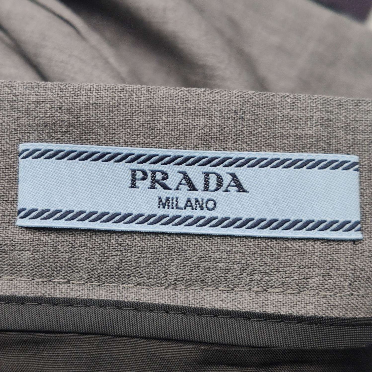Prada Prada Wool Pleated Midi Skirt in Gray 0089 Size 36" / US 14 / IT 50 - 5 Thumbnail