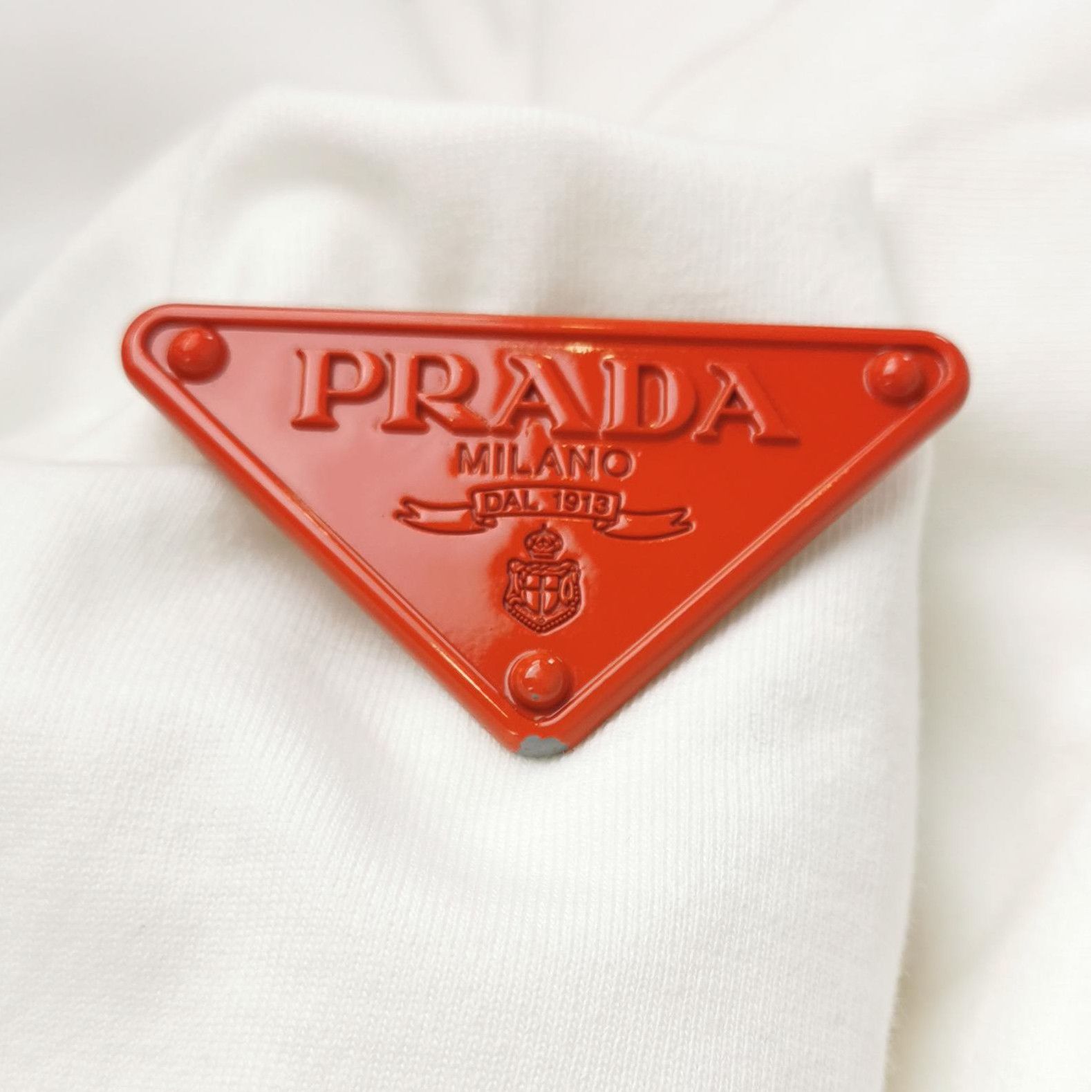 Prada Prada Cotton White Triangle Logo T-Shirt 0089 Size M / US 6-8 / IT 42-44 - 3 Thumbnail