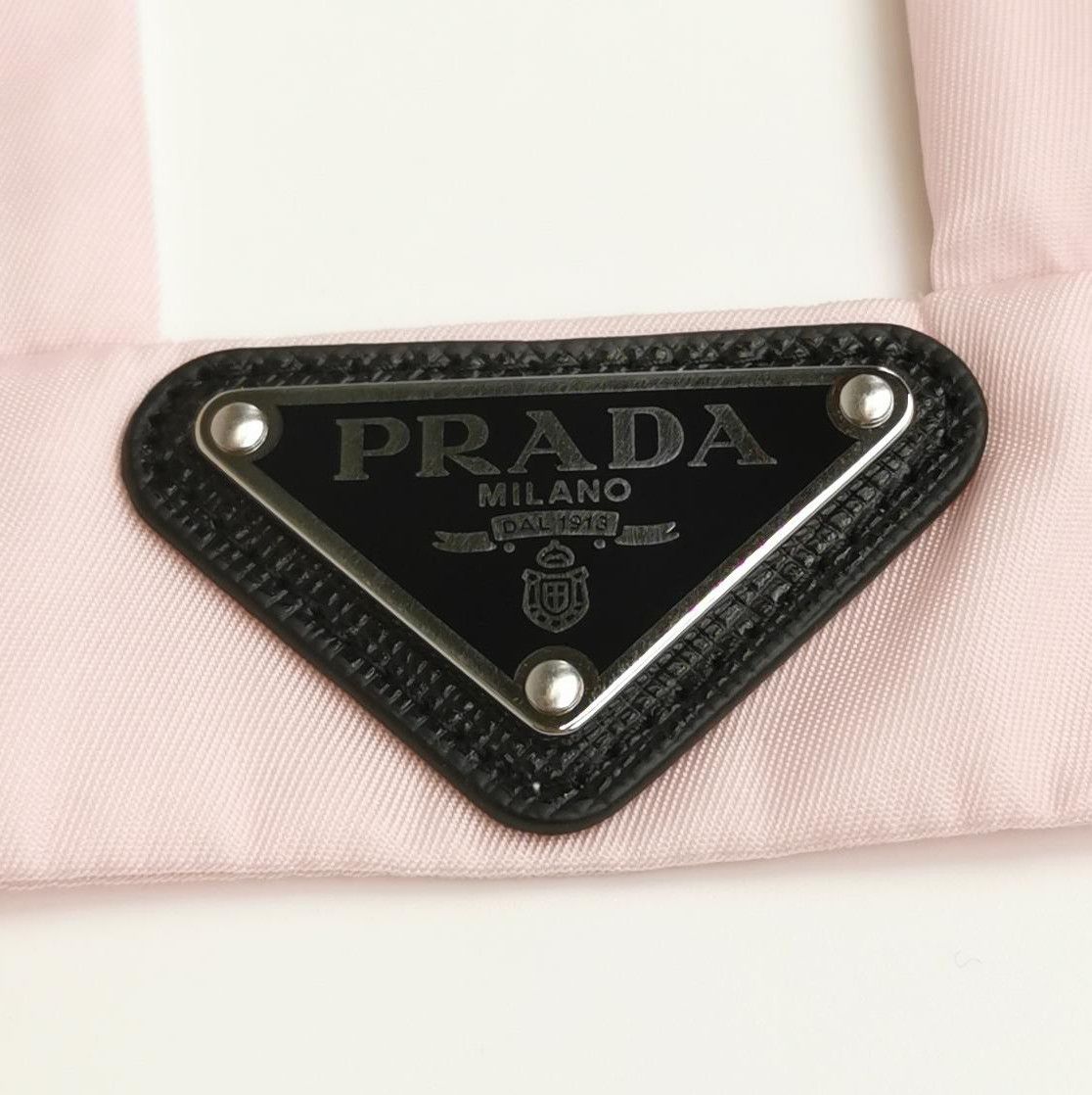 Prada Prada Pink Triangle Logo Vest 0089 Size S / US 4 / IT 40 - 3 Thumbnail