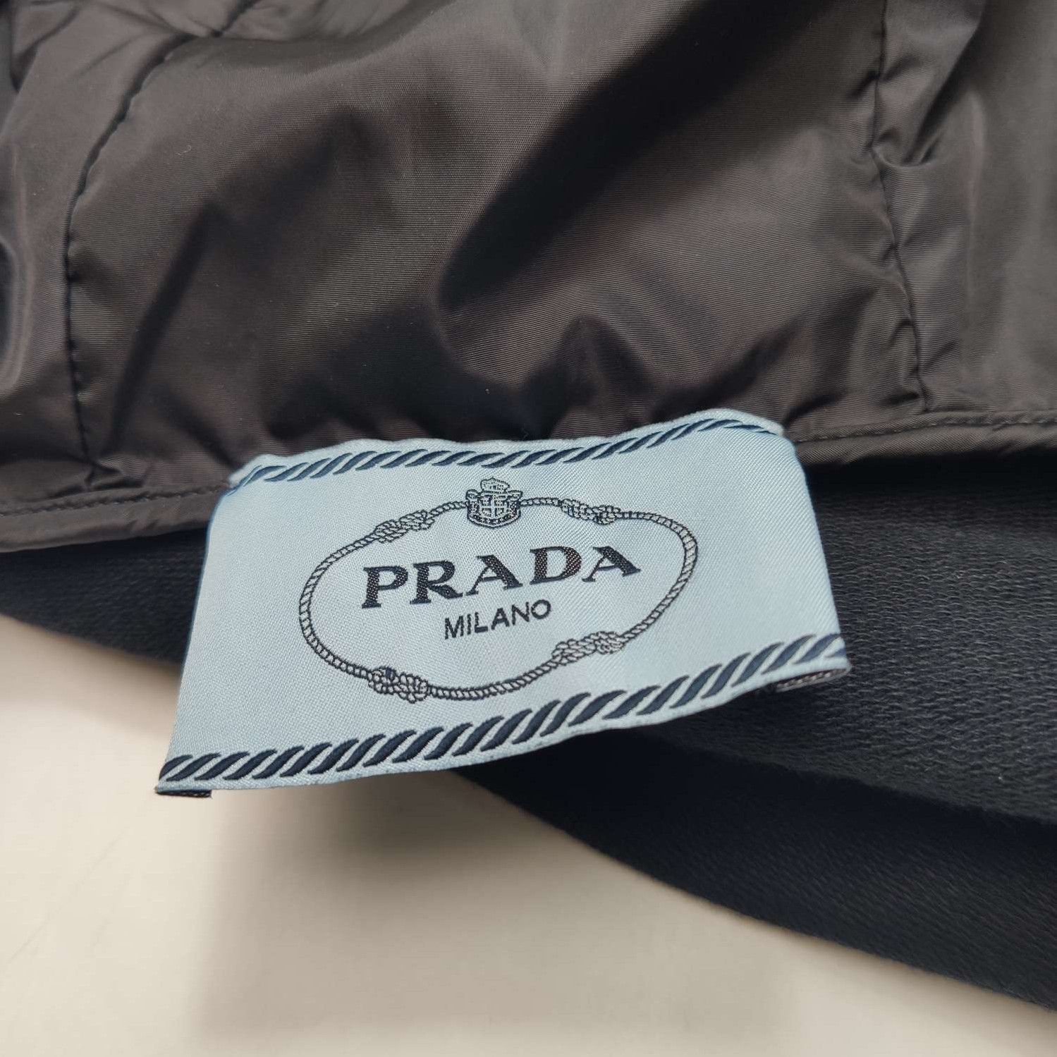 Prada Prada Color Block Hooded Sweatshirt in Cotton 0089 Size XS / US 0-2 / IT 36-38 - 4 Thumbnail