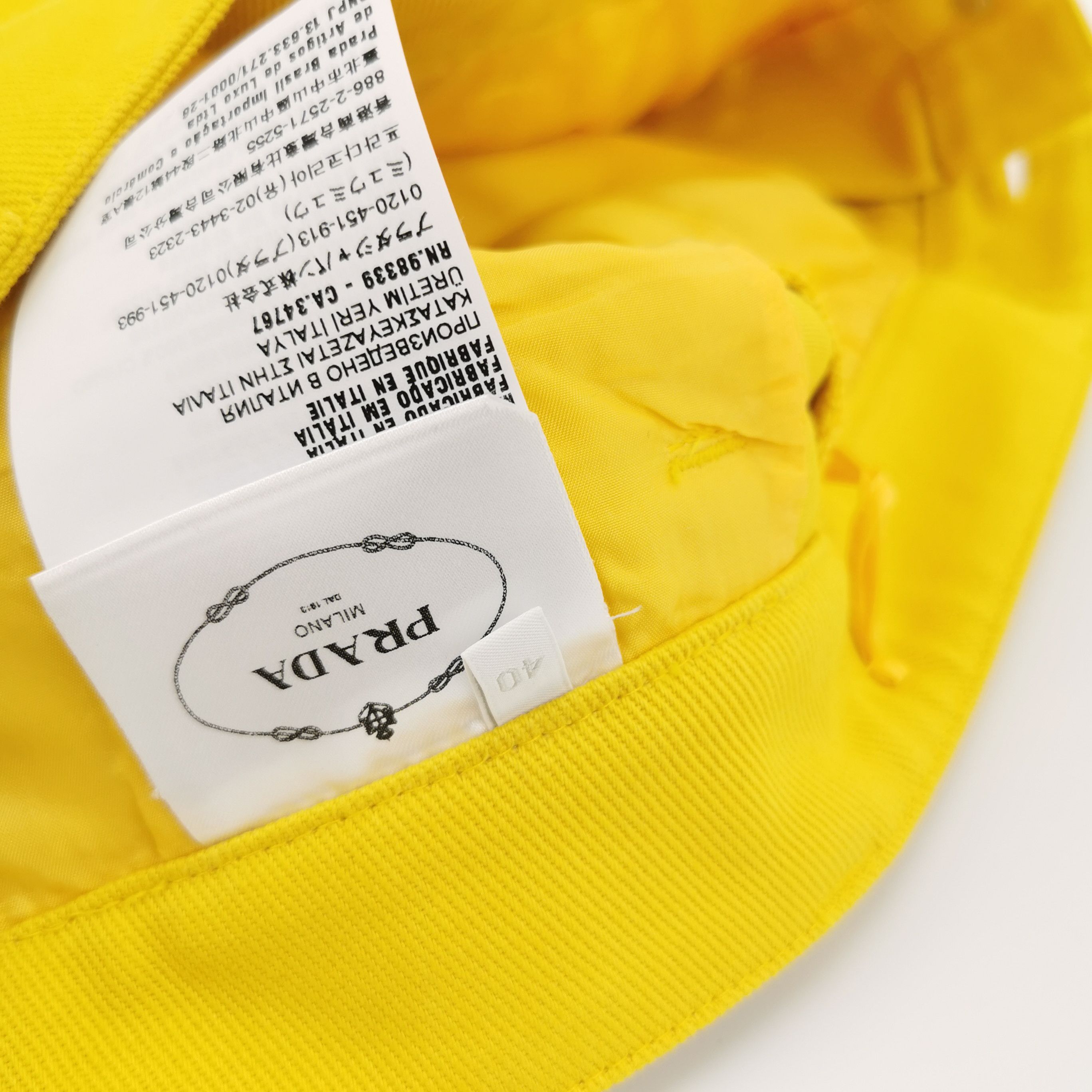 Prada Prada Yellow Cotton Triangle Logo Shorts 0089 Size 40" / US 18 - 5 Thumbnail