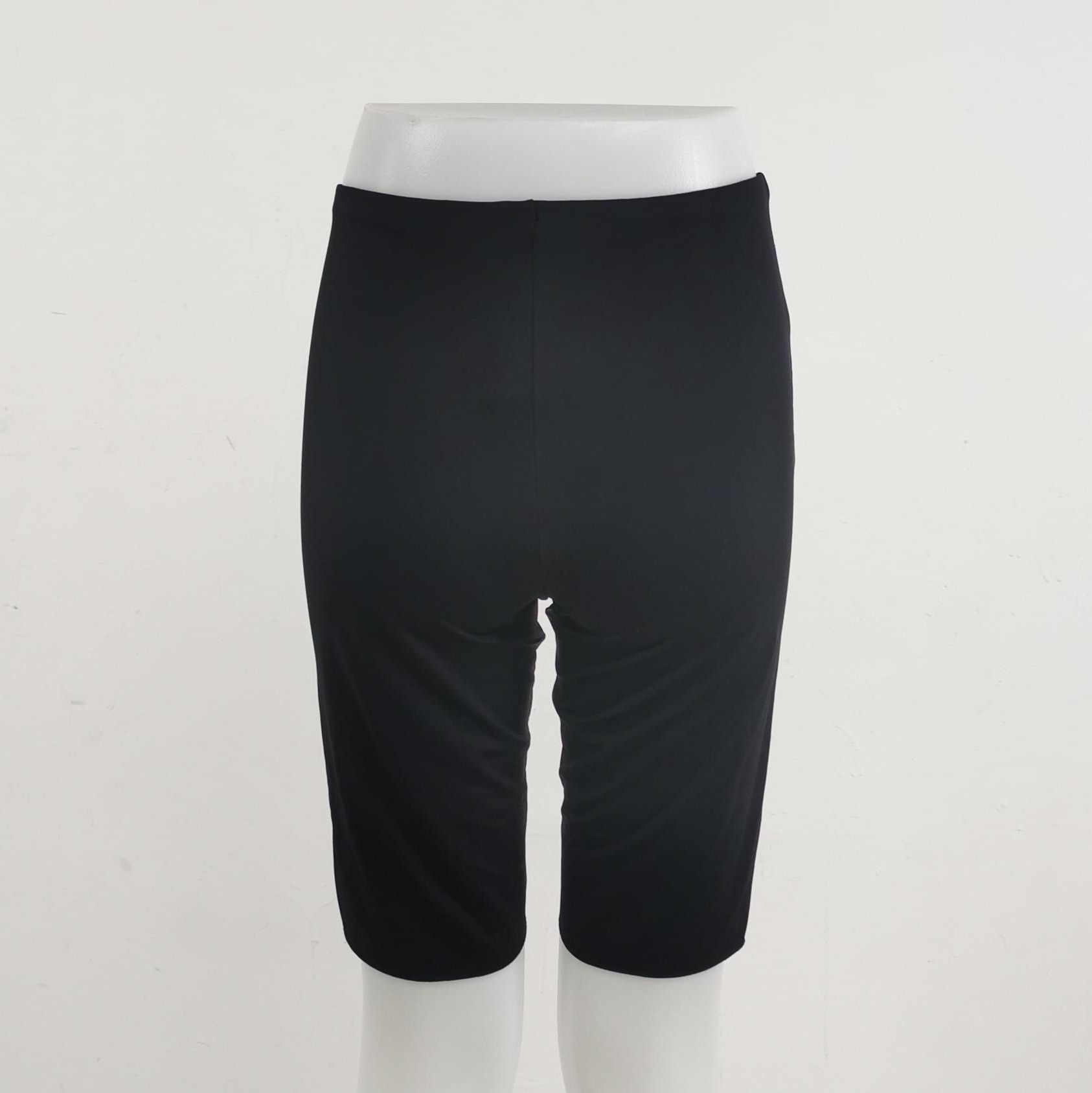 Prada Prada Solid Triangle Logo Shorts in Black 0089 Size 40" / US 18 - 2 Thumbnail