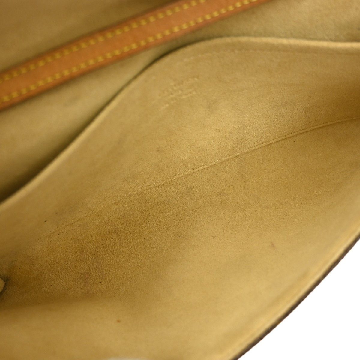 Louis Vuitton Louis Vuitton Twin Handbag Monogram Canvas Size ONE SIZE - 3 Thumbnail