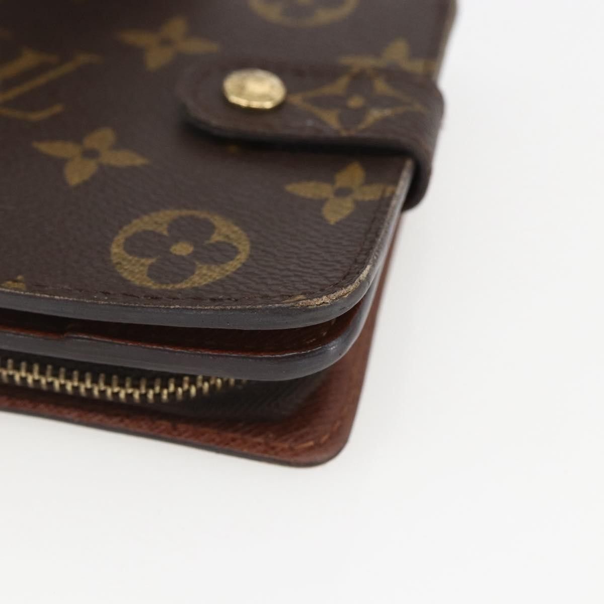 Louis Vuitton Louis Vuitton Compact Zippe Wallet Monogram Canvas Size ONE SIZE - 8 Thumbnail