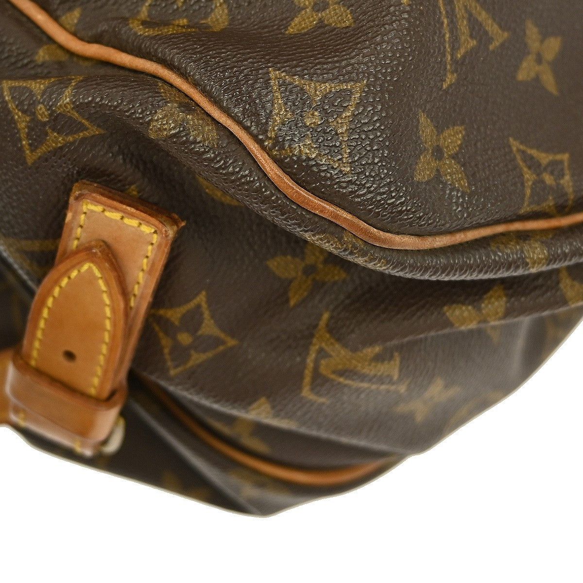 Louis Vuitton Louis Vuitton Saumur Handbag Monogram Canvas Size ONE SIZE - 7 Thumbnail