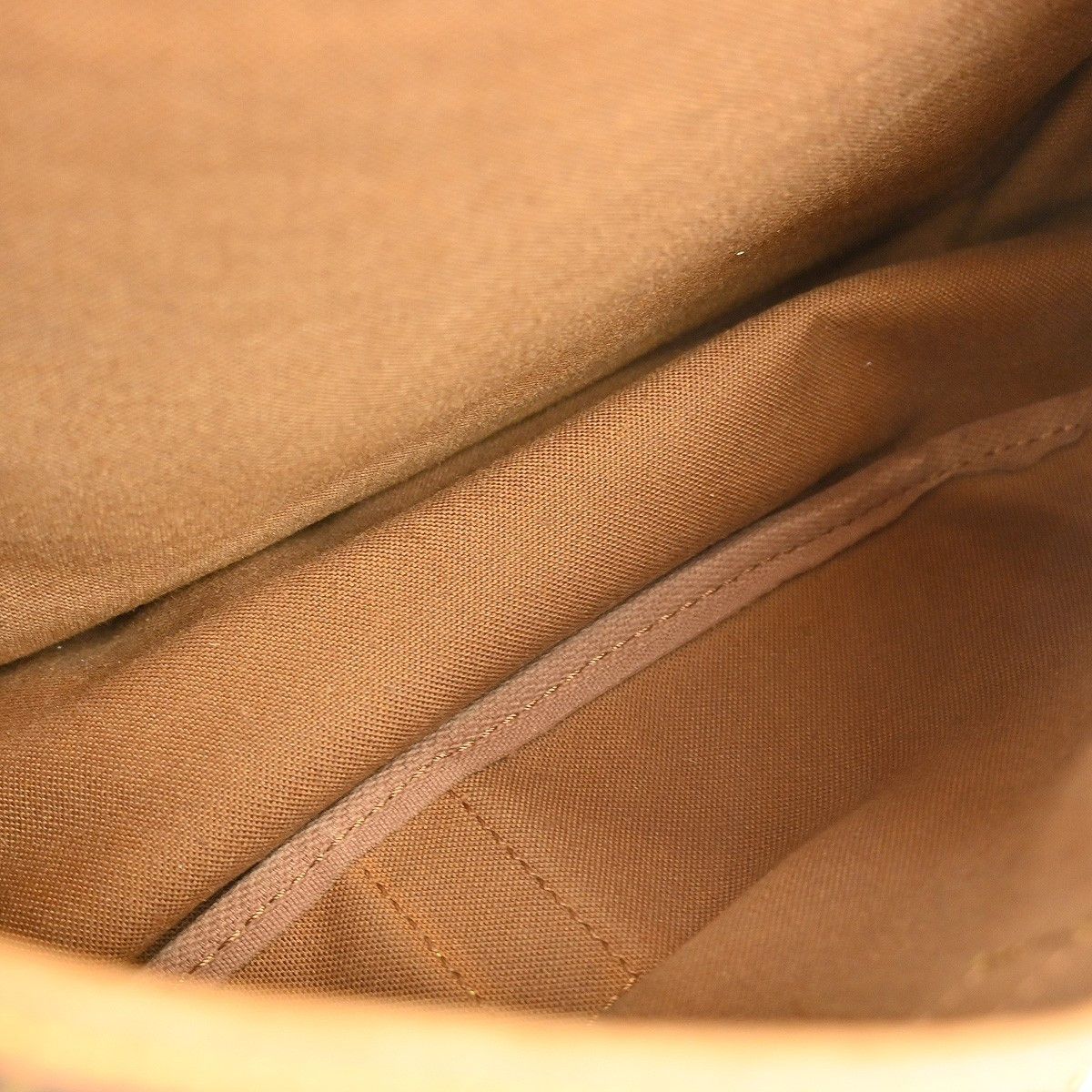 Louis Vuitton Louis Vuitton Saumur Handbag Monogram Canvas Size ONE SIZE - 3 Thumbnail