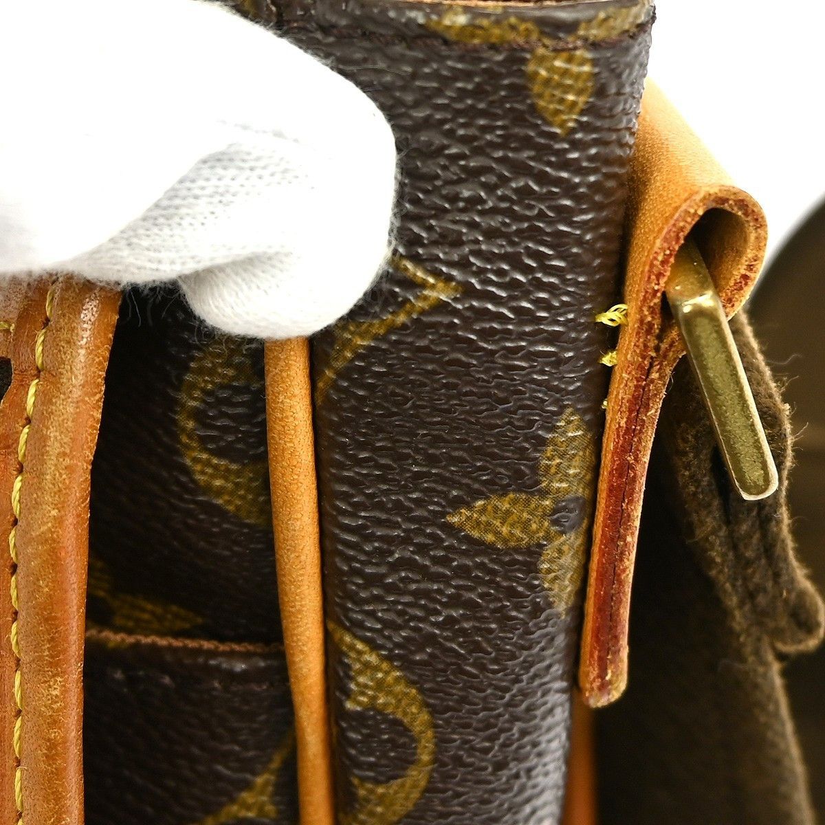 Louis Vuitton Louis Vuitton Bosphore Messenger Bag Monogram Canvas Size ONE SIZE - 8 Thumbnail