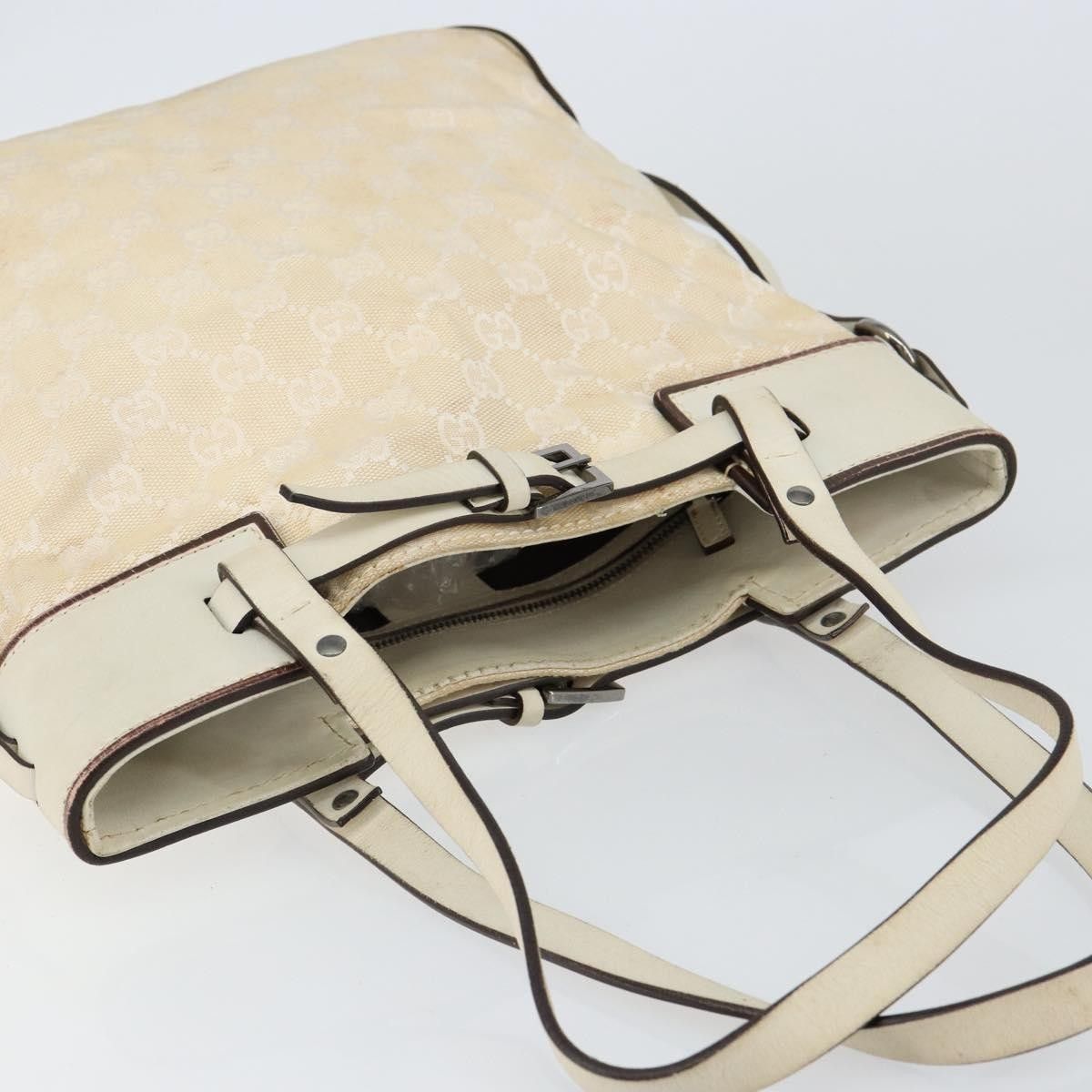 Gucci Gucci Belted Bucket Tote GG Canvas with Leather Size ONE SIZE - 21 Thumbnail