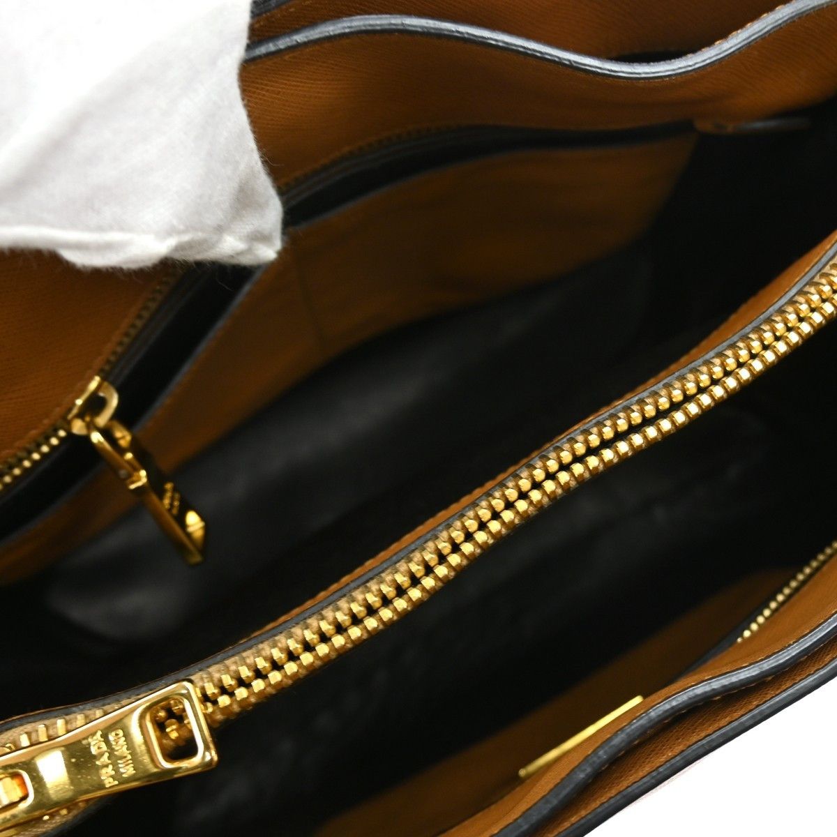 Prada Prada Soft Triple Pocket Convertible Tote Saffiano Leather Size ONE SIZE - 3 Thumbnail
