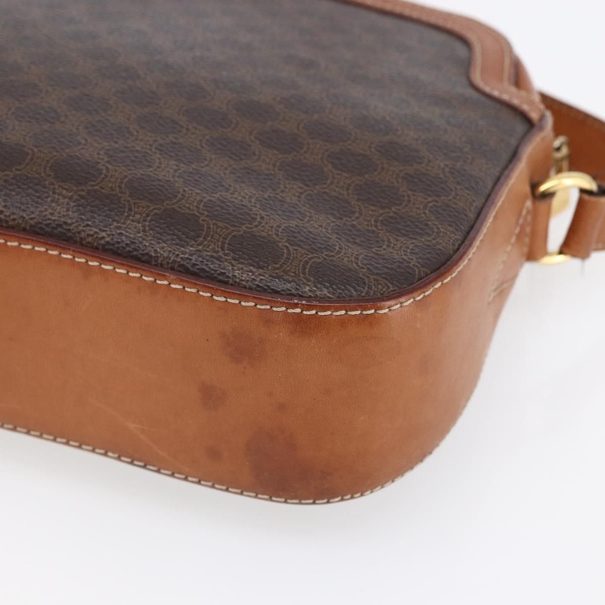 Celine Celine Vintage Macadam Shoulder Bag Canvas and Leather Size ONE SIZE - 9 Thumbnail