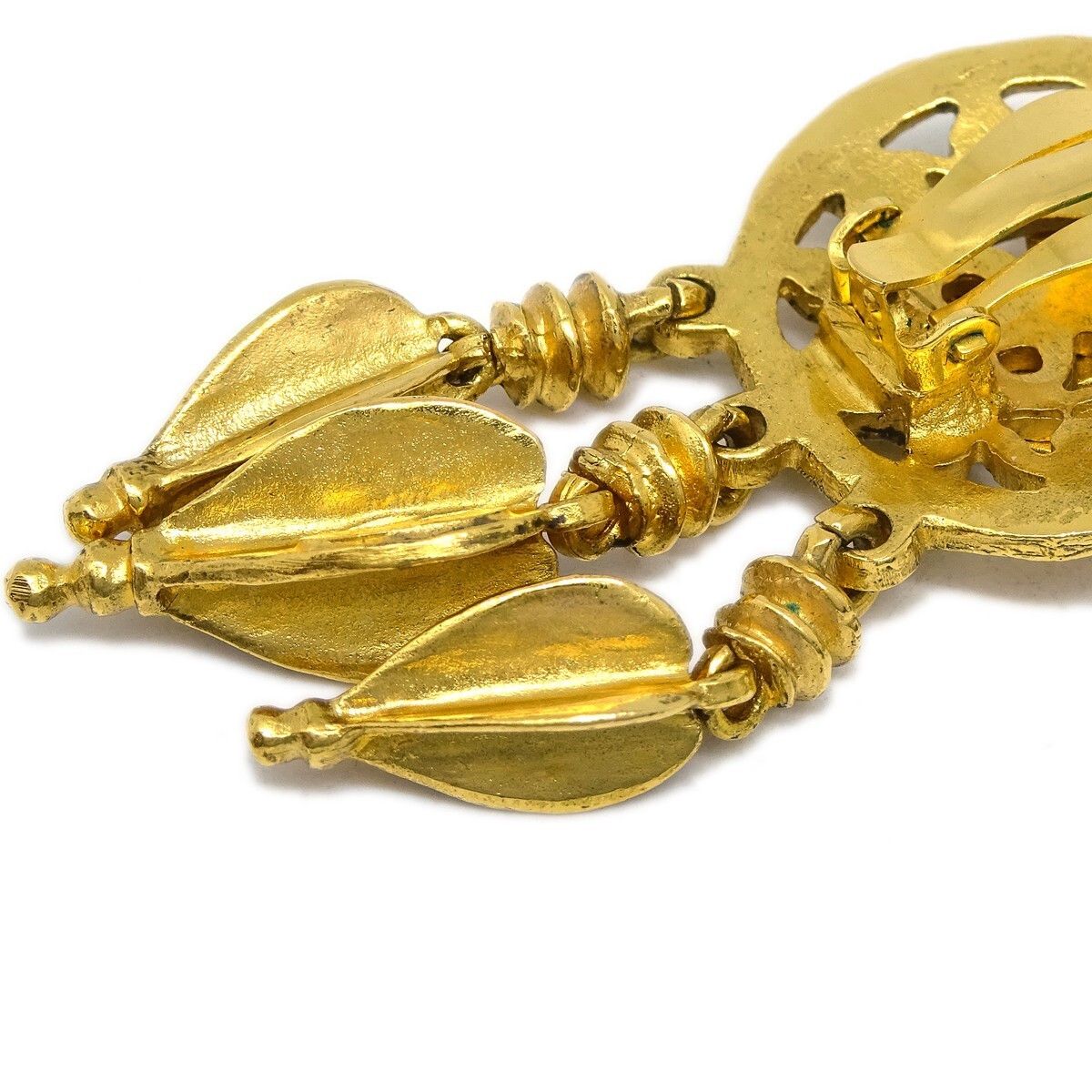 Chanel Chanel Vintage CC Round Drop Clip-On Metal Size ONE SIZE - 3 Thumbnail