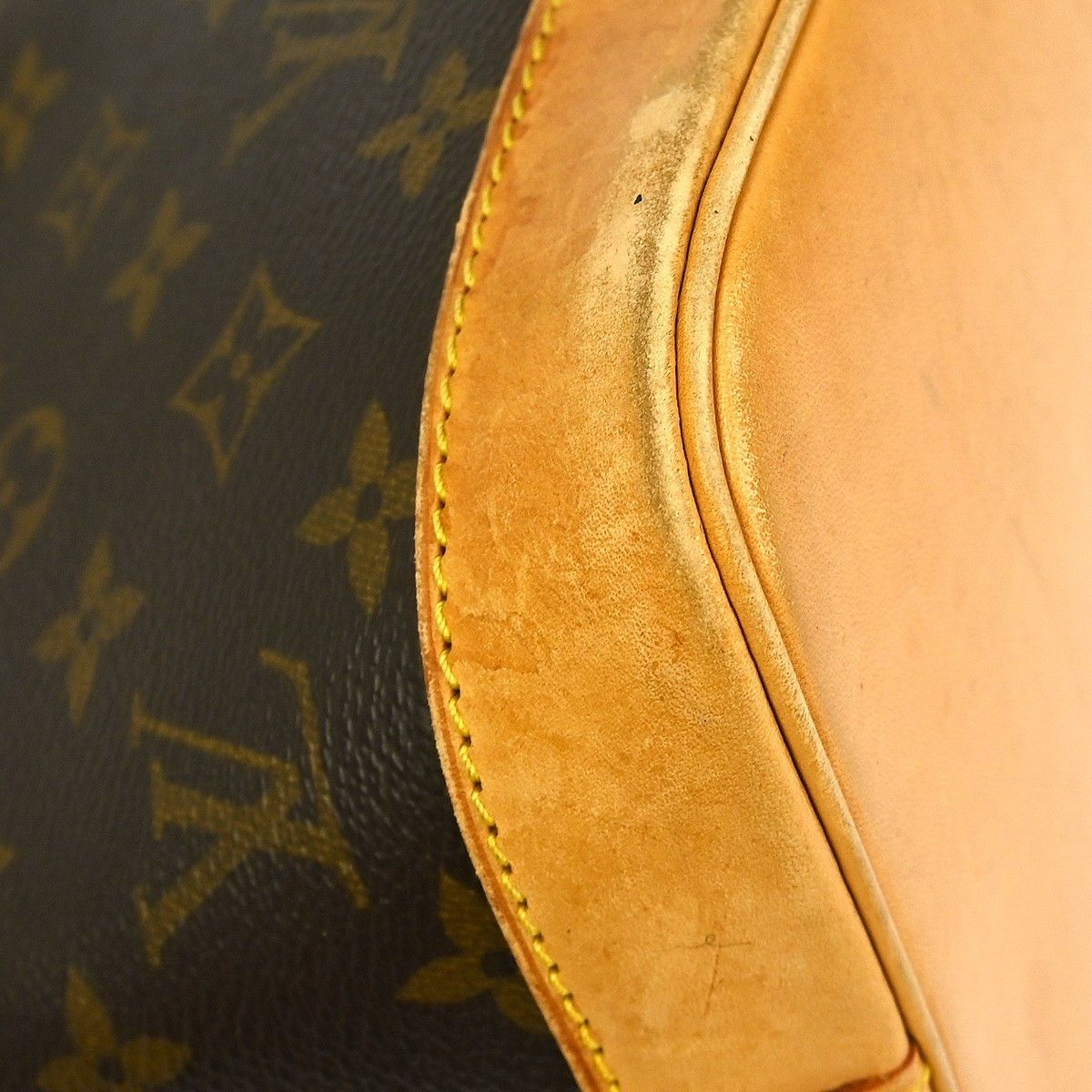 Louis Vuitton Louis Vuitton Alma Handbag Monogram Canvas Size ONE SIZE - 7 Thumbnail