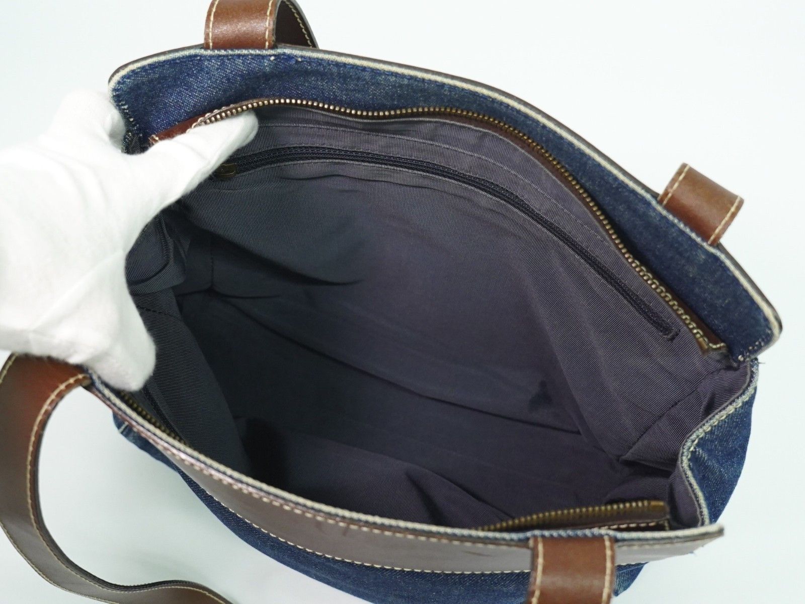 Chanel Chanel Vintage CC Tote Denim with Leather Size ONE SIZE - 3 Thumbnail