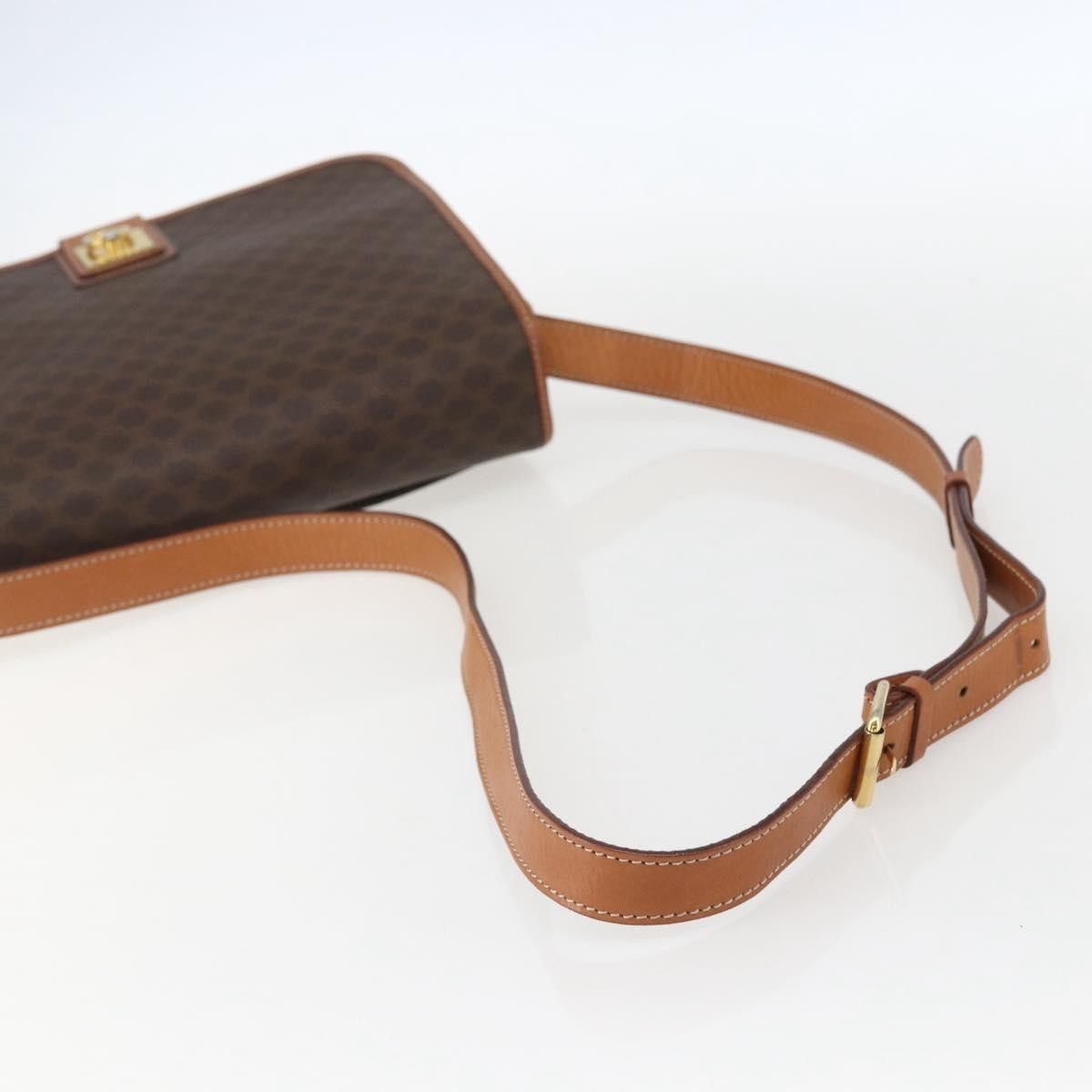 Celine Celine Vintage Macadam Shoulder Bag Canvas and Leather Size ONE SIZE - 7 Thumbnail