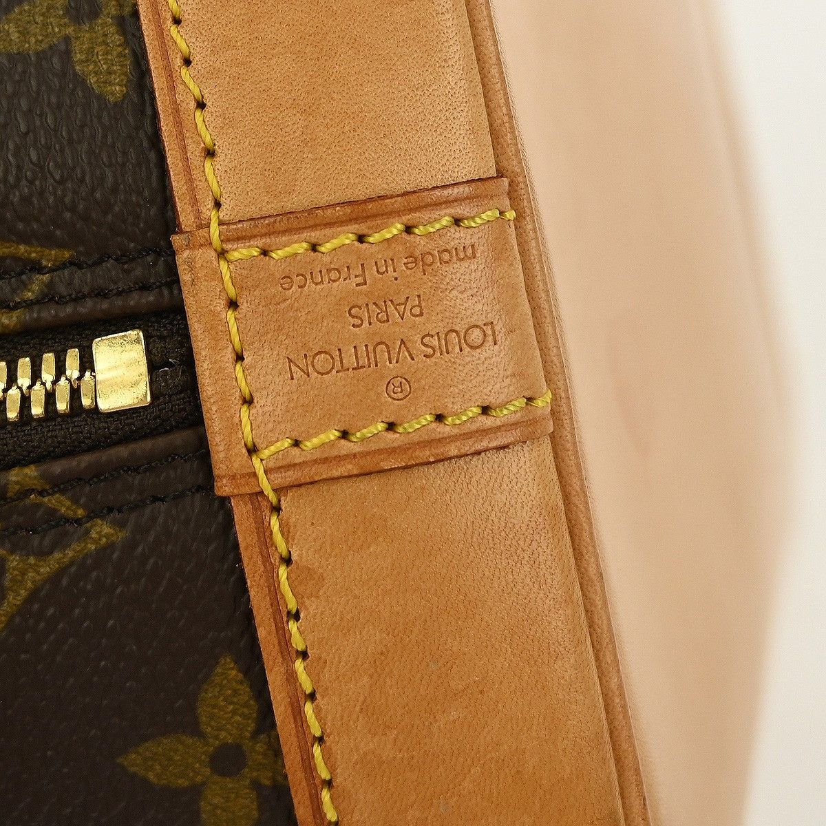 Louis Vuitton Louis Vuitton Alma Handbag Monogram Canvas Size ONE SIZE - 4 Thumbnail