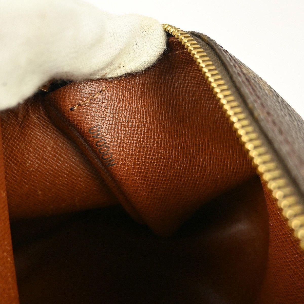 Louis Vuitton Louis Vuitton Papillon Handbag Monogram Canvas Size ONE SIZE - 4 Thumbnail