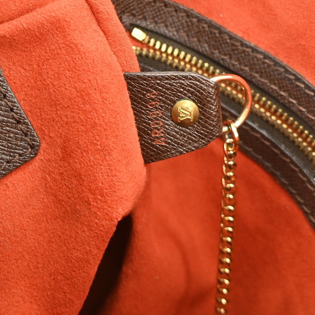 Louis Vuitton Louis Vuitton Marais Damier Size ONE SIZE - 5 Thumbnail