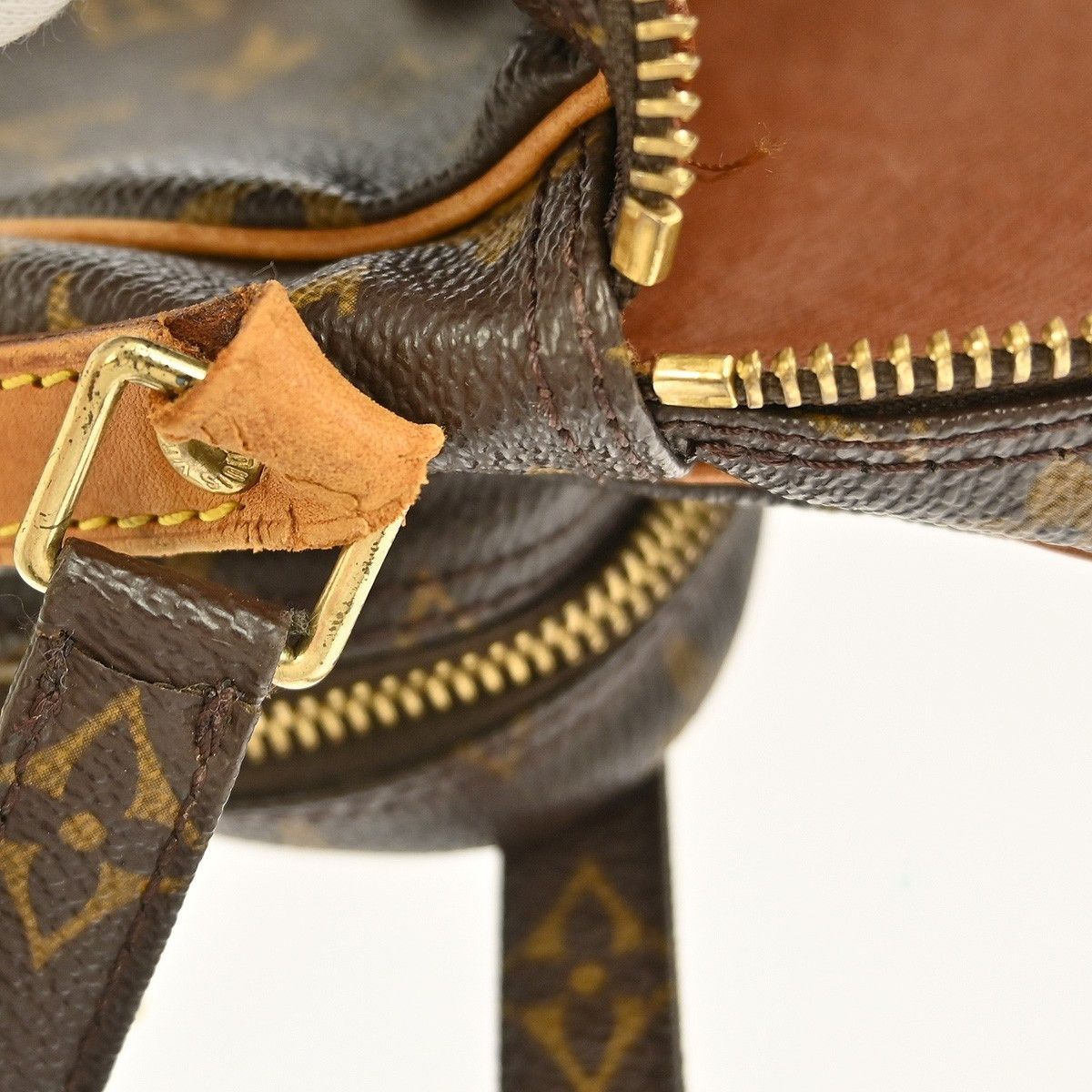 Louis Vuitton Louis Vuitton Amazone Bag Monogram Canvas Size ONE SIZE - 11 Thumbnail