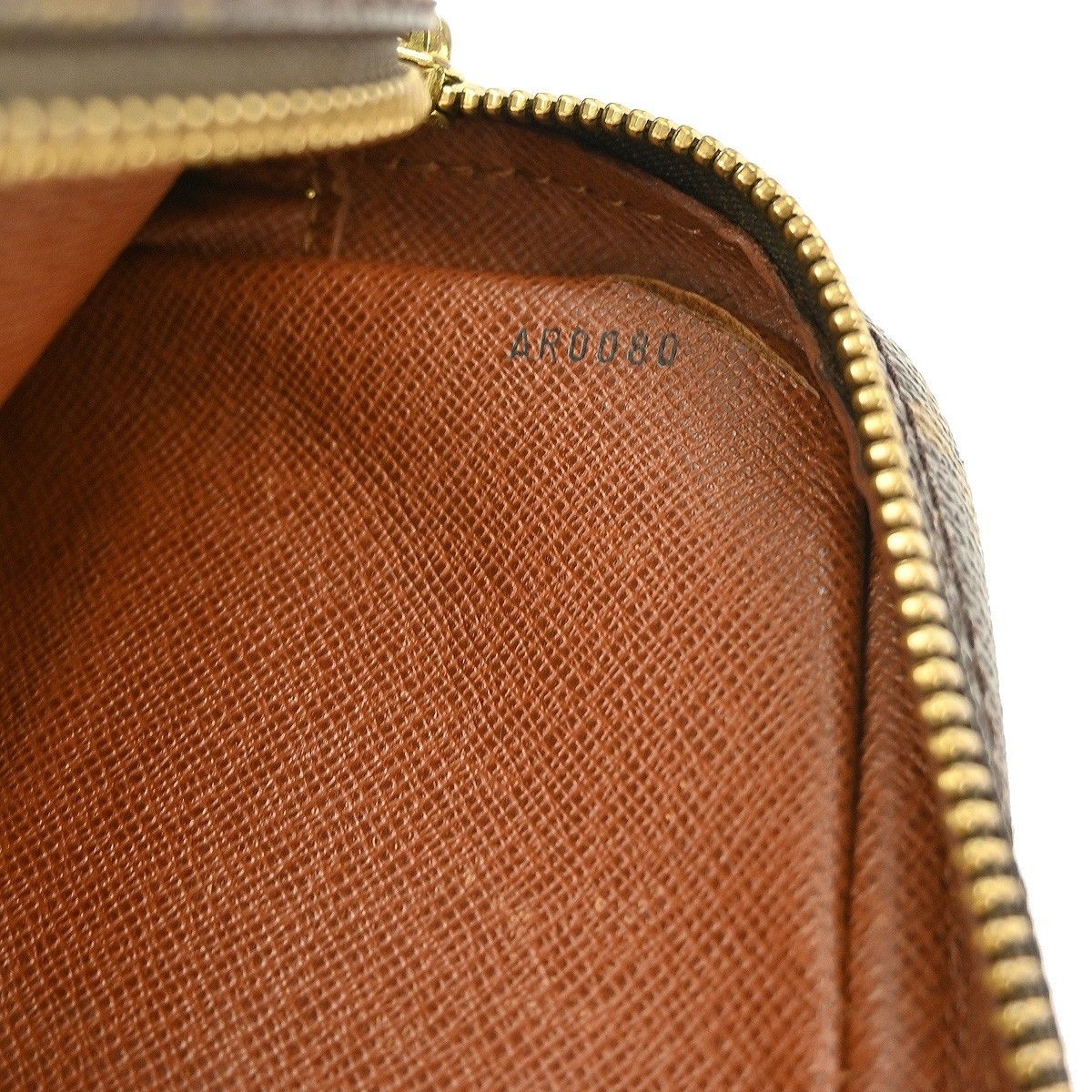 Louis Vuitton Louis Vuitton Amazone Bag Monogram Canvas Size ONE SIZE - 5 Thumbnail