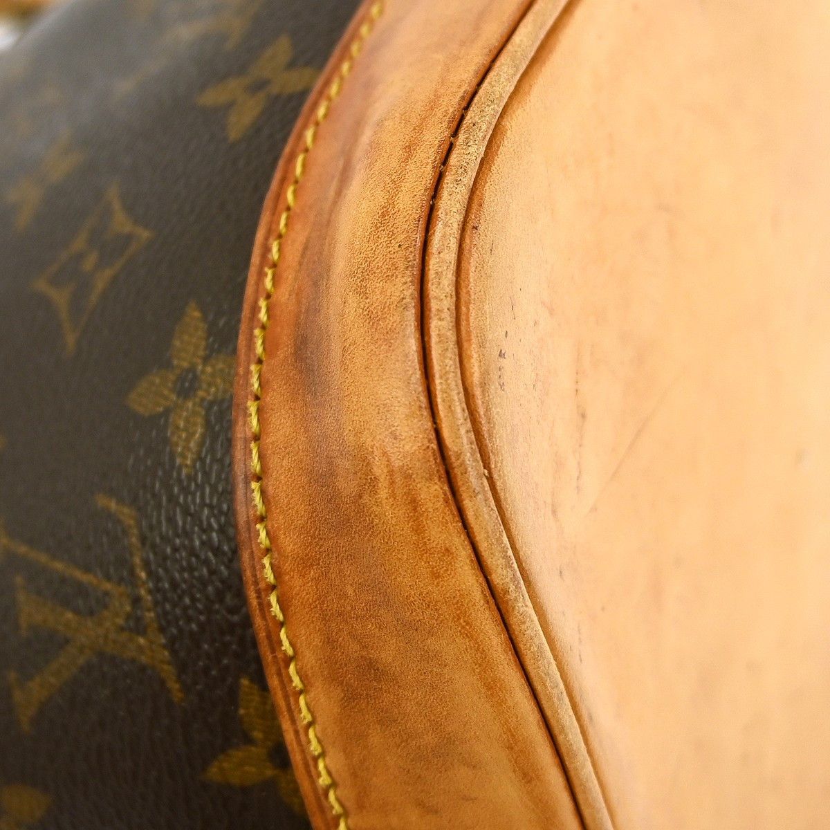 Louis Vuitton Louis Vuitton Alma Handbag Monogram Canvas Size ONE SIZE - 7 Thumbnail