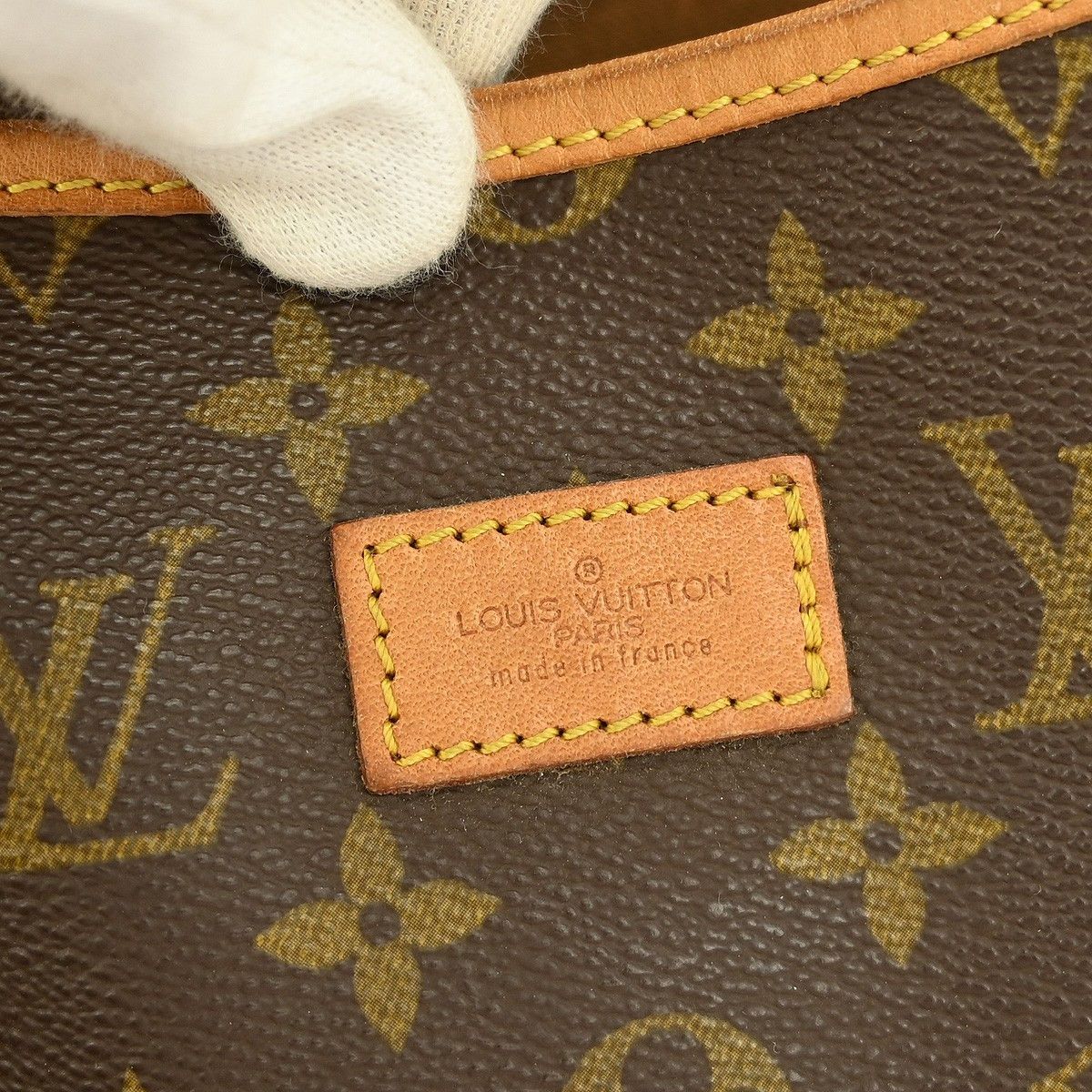 Louis Vuitton Louis Vuitton Saumur Handbag Monogram Canvas Size ONE SIZE - 4 Thumbnail