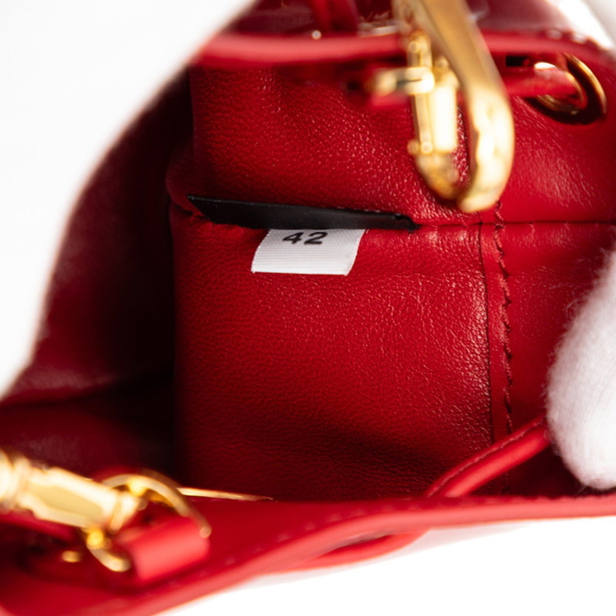 Prada Prada Triangle Logo Plate Mini Chain Shoulder Bag Pouch 1NR016 Red Patent Leather Women's PRADA Size ONE SIZE - 6 Thumbnail