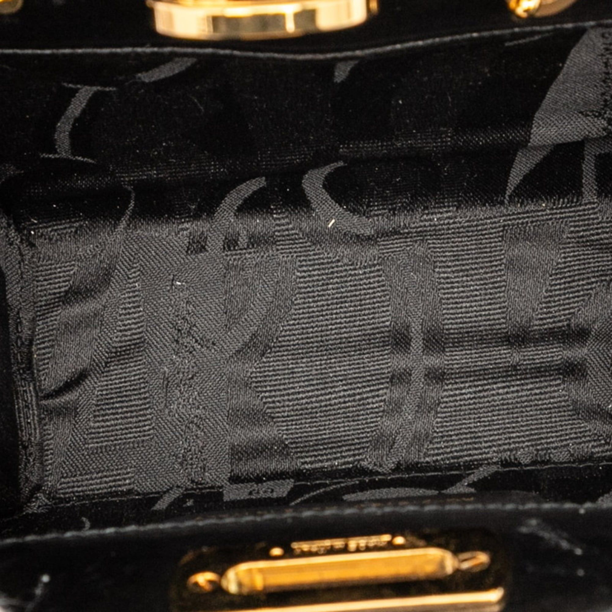 Salvatore Ferragamo Salvatore Ferragamo Gancini Chain Mini Shoulder Bag AQ-216150 Black Nubuck Leather Women's Size ONE SIZE - 5 Thumbnail