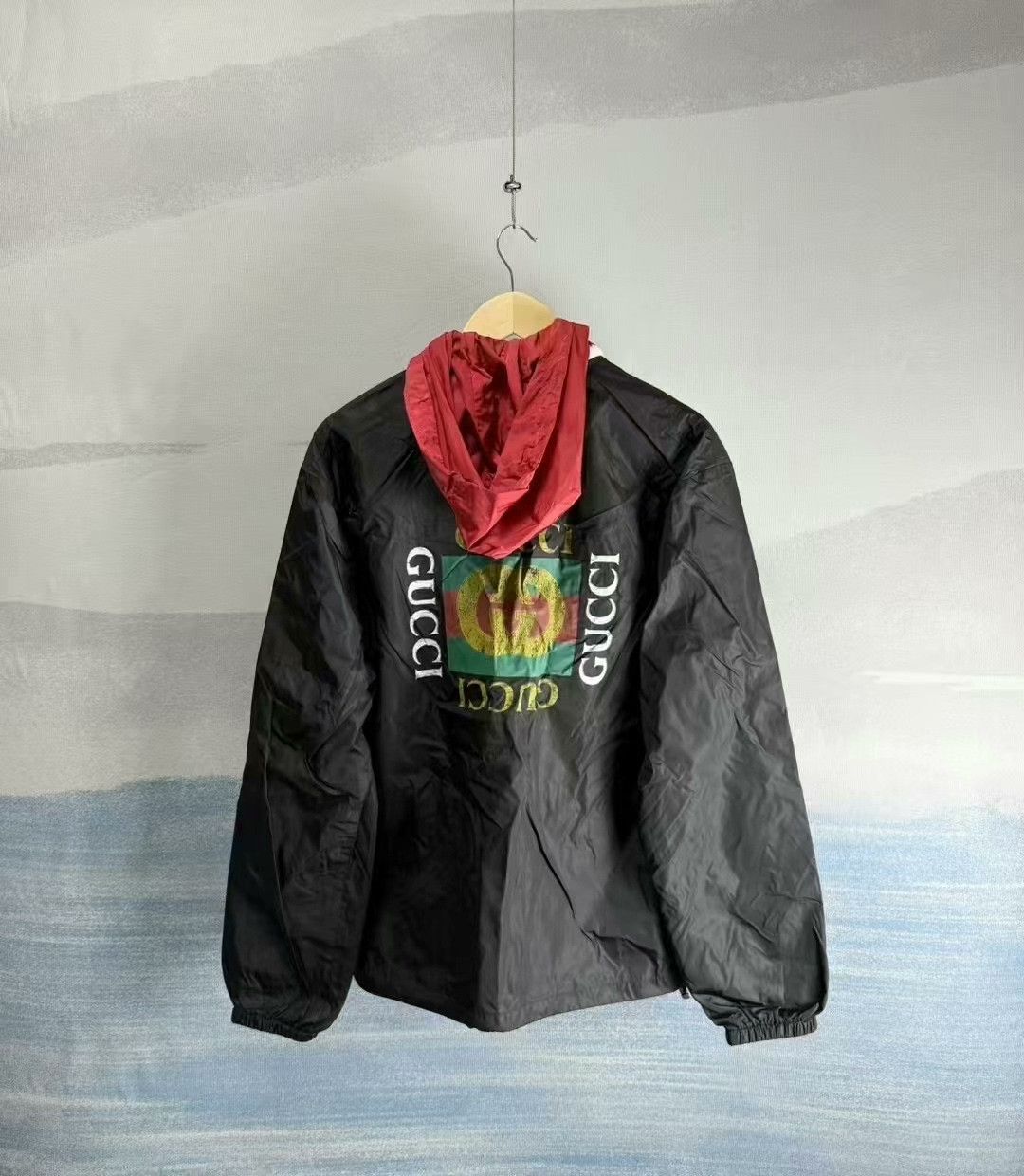 Gucci gucci black vintage hooded jacket size 54 Size US L / EU 52-54 / 3 - 4 Thumbnail