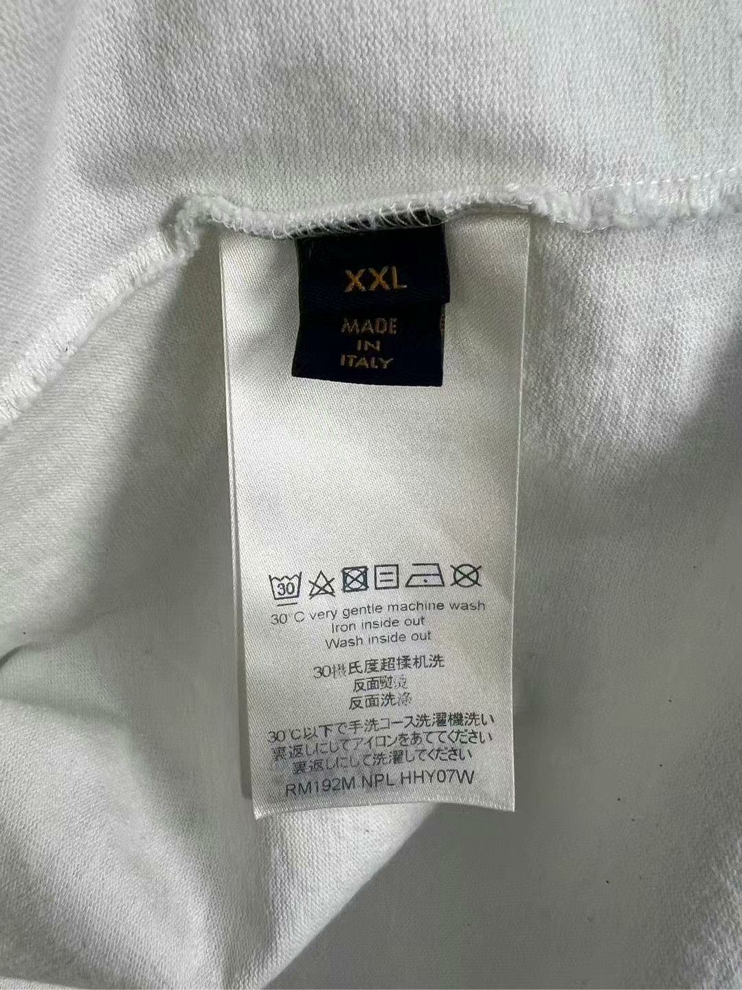 Louis Vuitton louis vuitton short sleeve white shirt Size US XXL / EU 58 / 5 - 4 Thumbnail