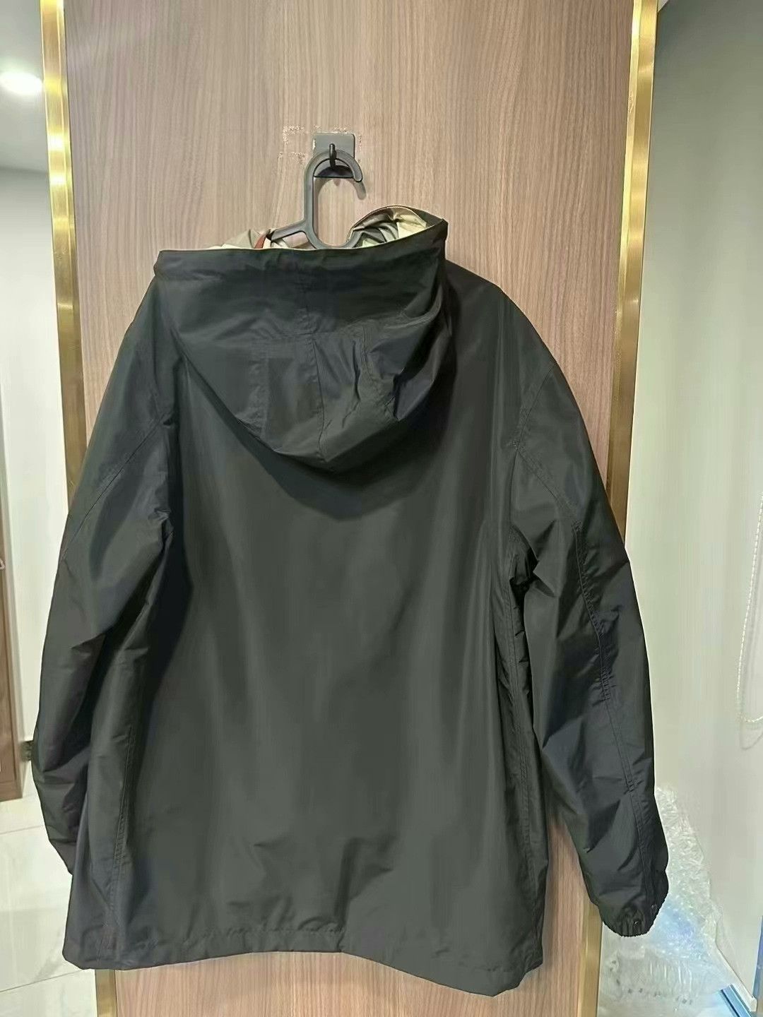 Burberry burberry reversible check hooded jacket Size US XL / EU 56 / 4 - 2 Thumbnail