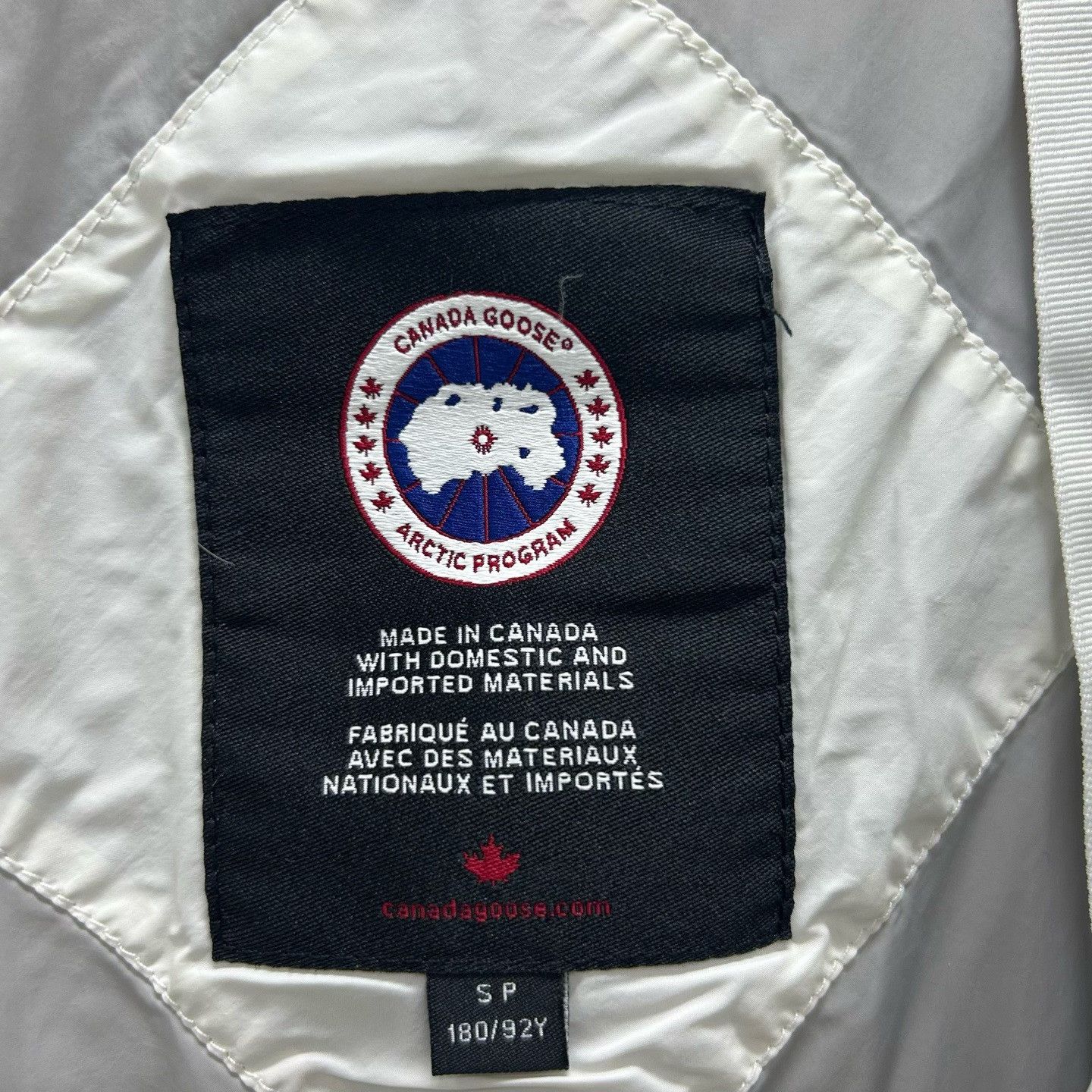 Canada Goose canada goose everett white down jacket size s Size US S / EU 44-46 / 1 - 4 Thumbnail