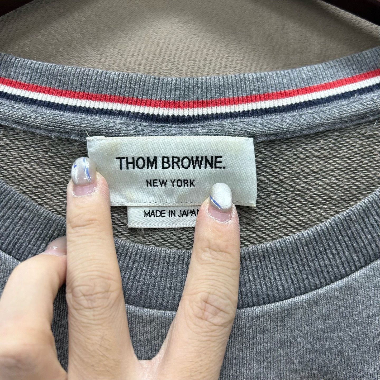 Thom Browne thom browne gray four-stripe sweatshirt Size US M / EU 48-50 / 2 - 4 Thumbnail