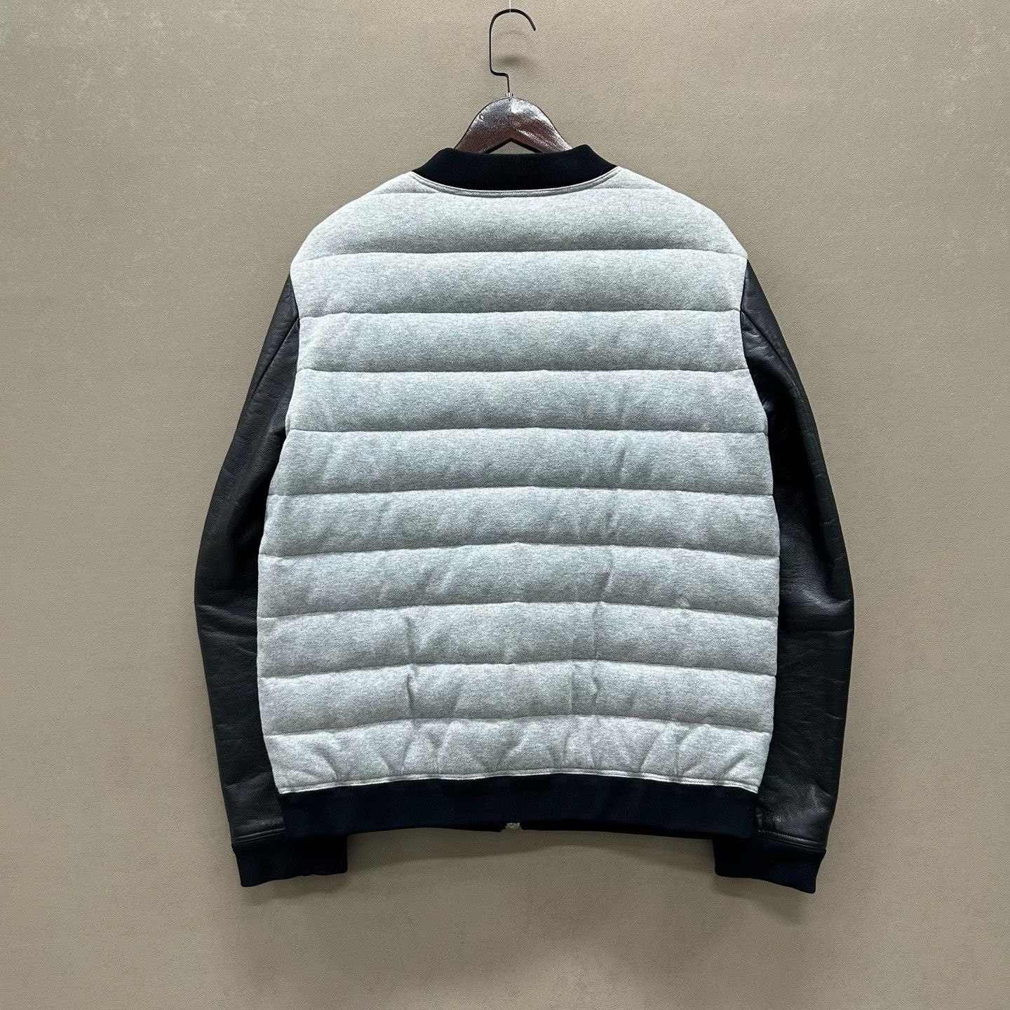 Valentino valentino color-blocked zip-up puffer jacket Size US L / EU 52-54 / 3 - 2 Thumbnail