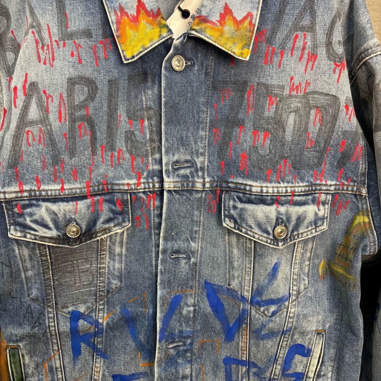 Balenciaga balenciaga graffiti print denim jacket Size US XS / EU 42 / 0 - 3 Thumbnail