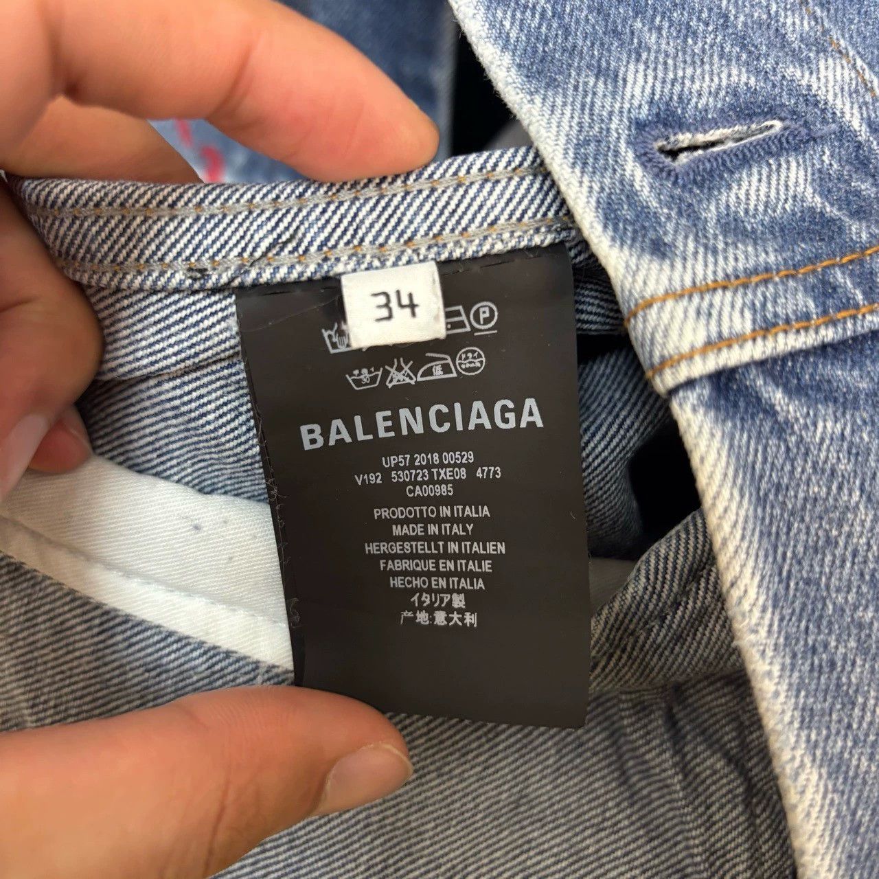 Balenciaga balenciaga graffiti print denim jacket Size US XS / EU 42 / 0 - 4 Thumbnail